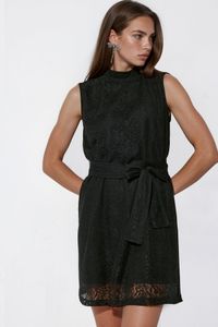 black-image-0