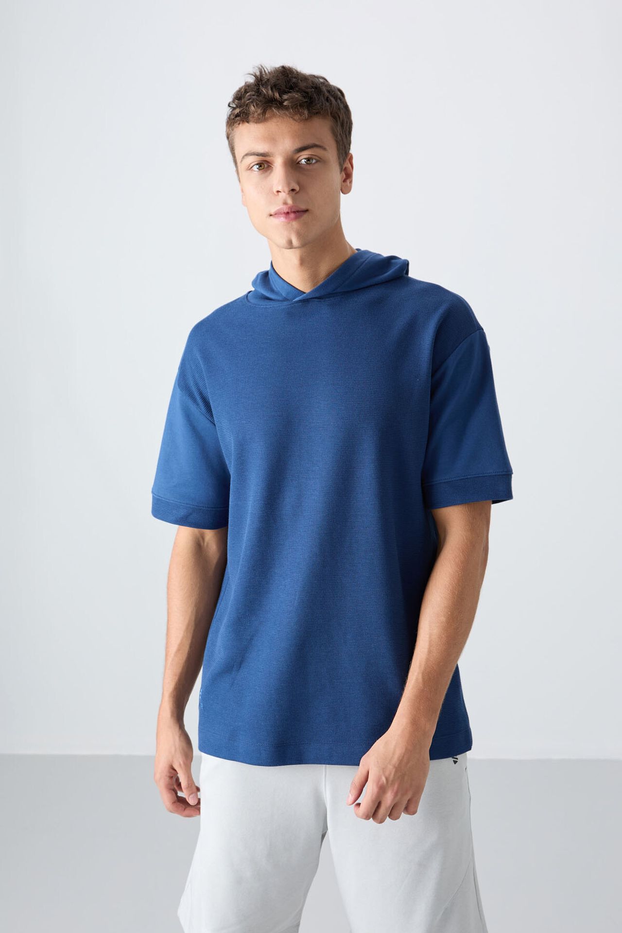 TOMMY Oversized Hooded Short-sleeve T-shirt 1