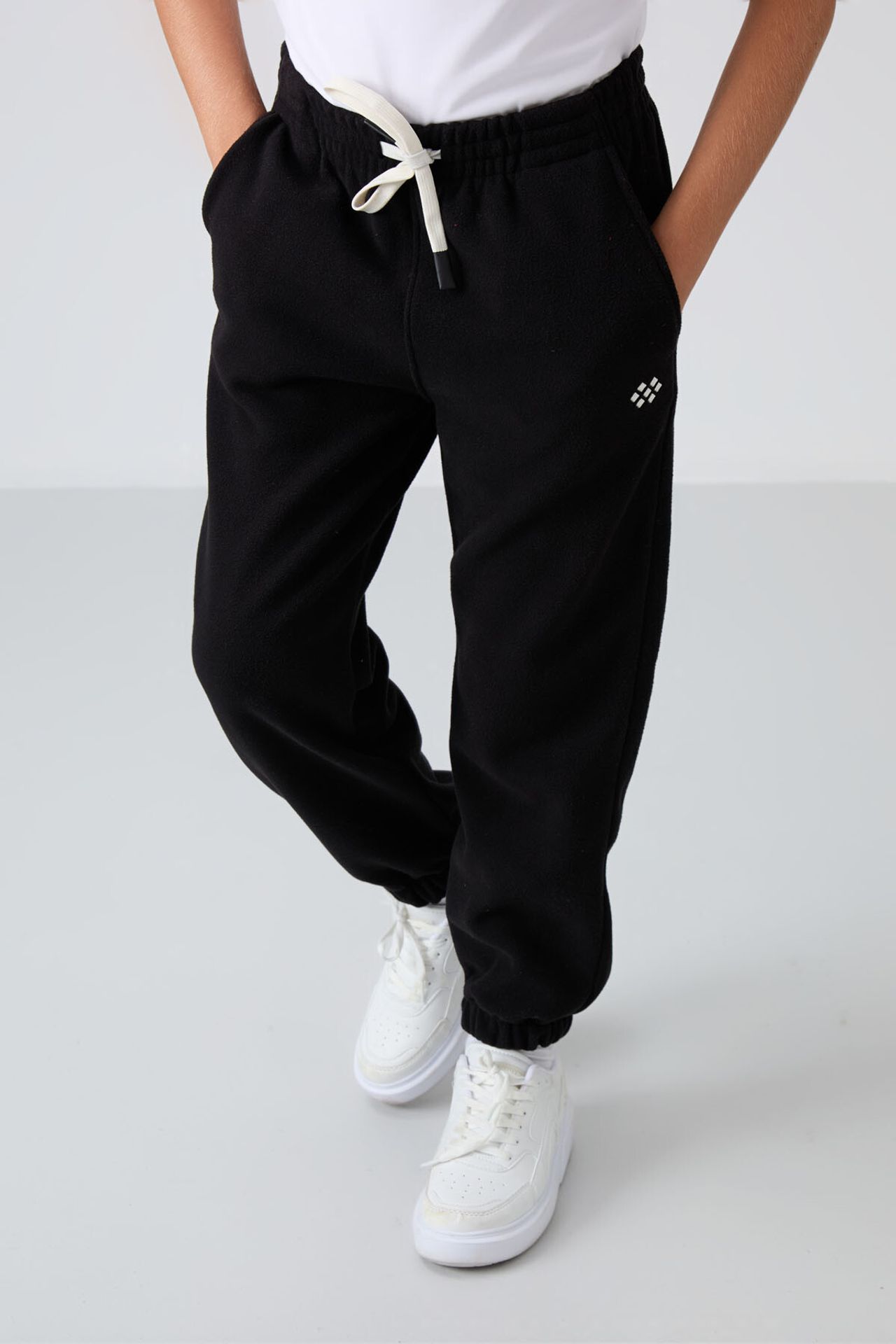 TOMMY Youth Sweatpants 2