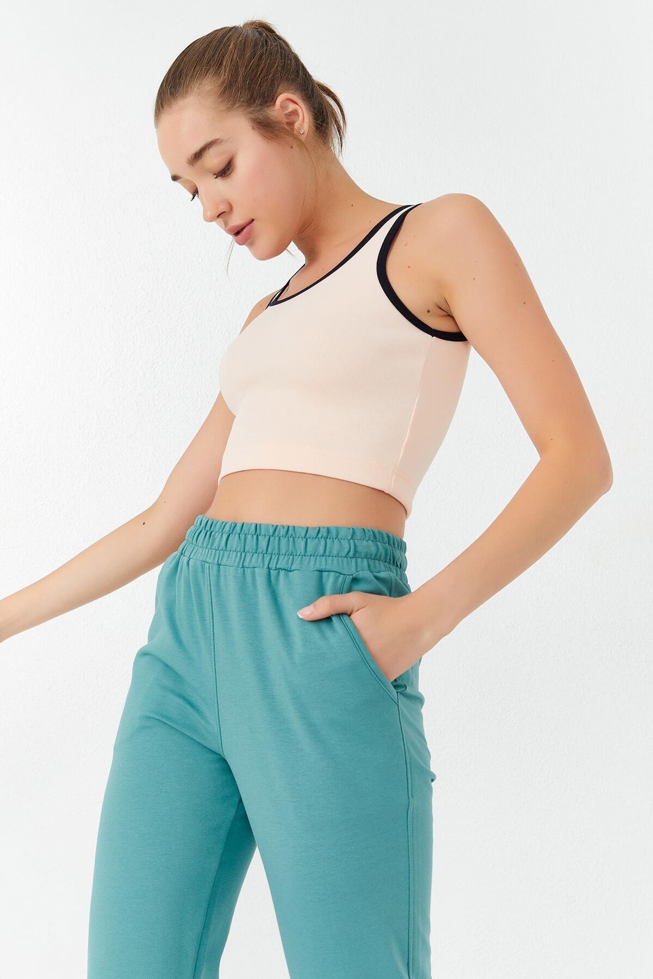 TOMMY Ribbed Sleeveless Crop Top 6