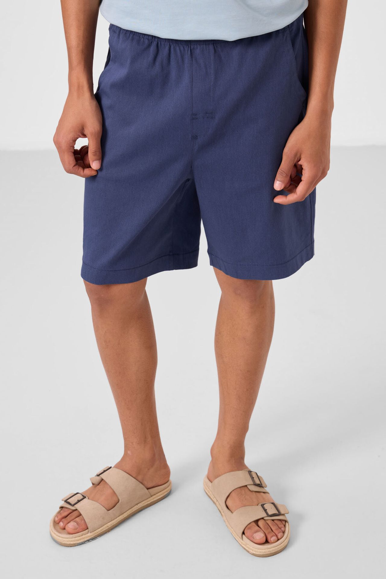 TOMMY Men's Regular Fit Chino Shorts 6