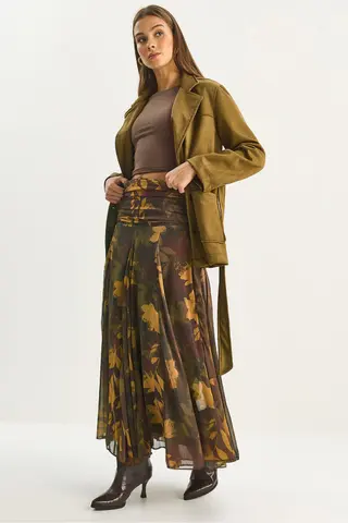 Multicolour