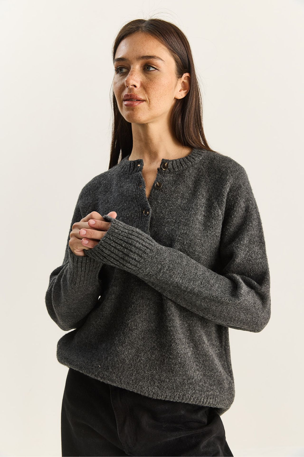 LUCCI Relaxed Fit Button Collar Knit Sweater 5