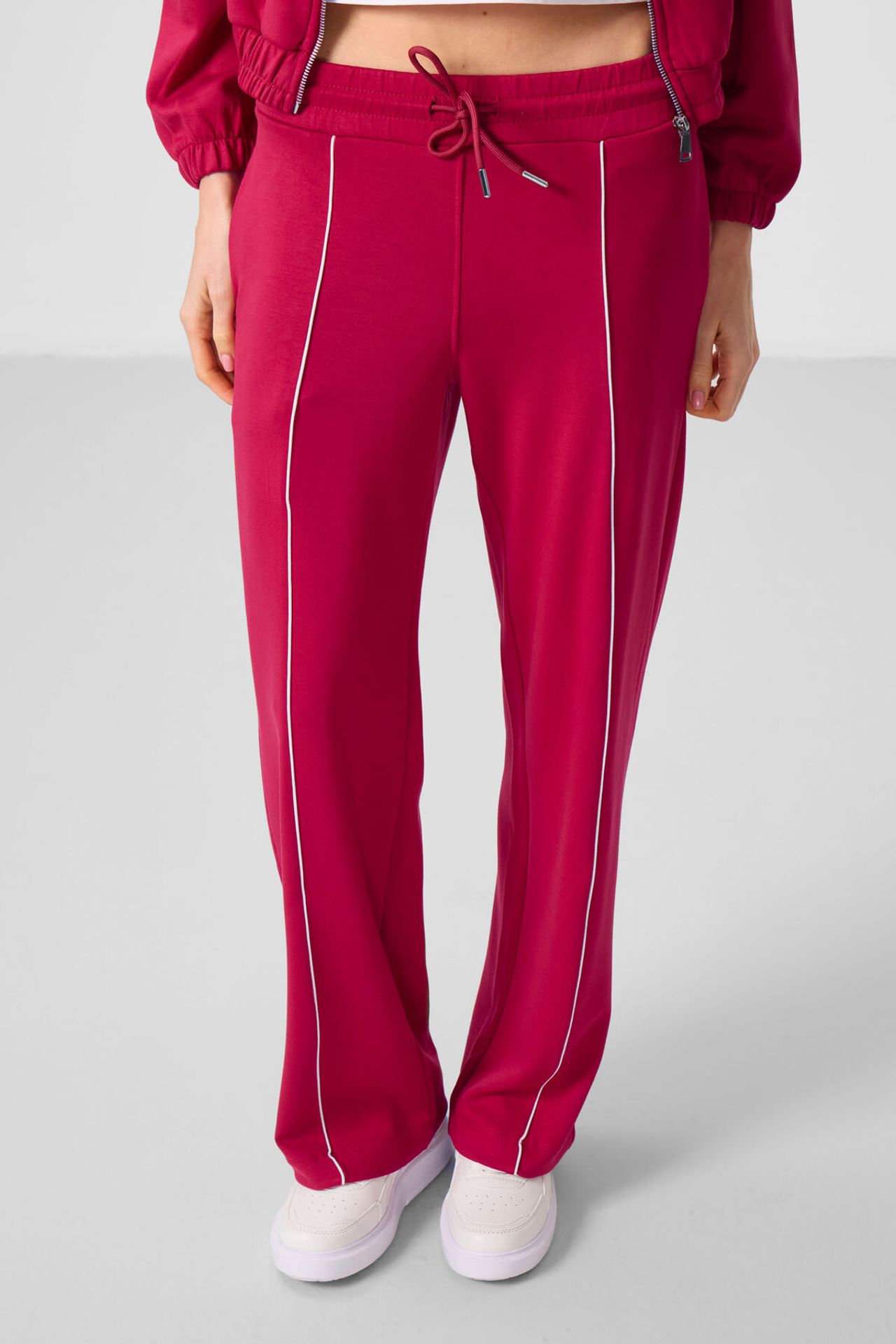 TOMMY Oversized Zip-collar Tracksuit Set 6