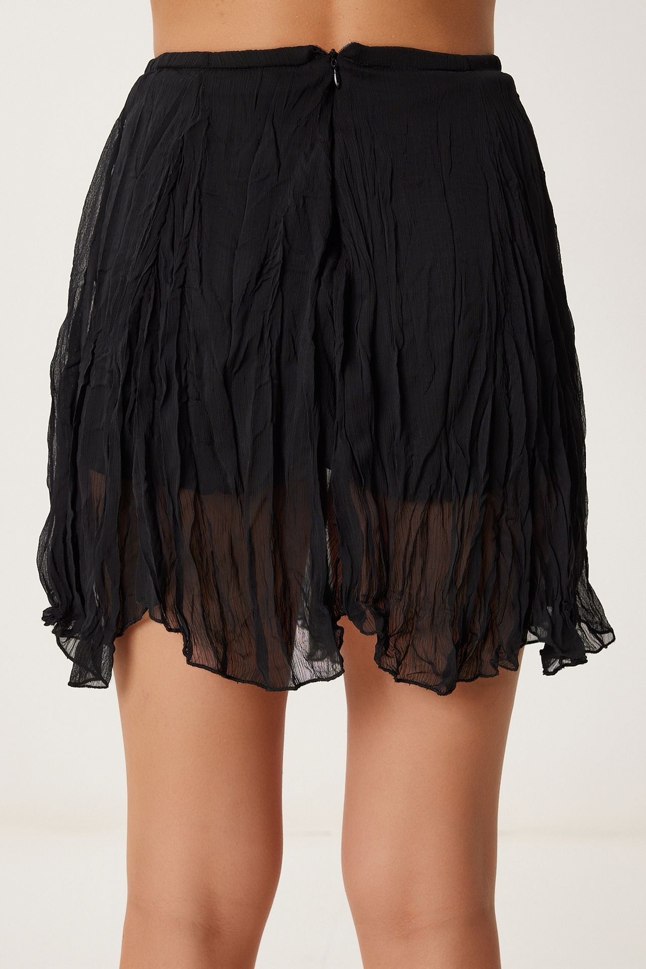 ISTANBUL Textured Mini Skirt with Elastic Waist 5