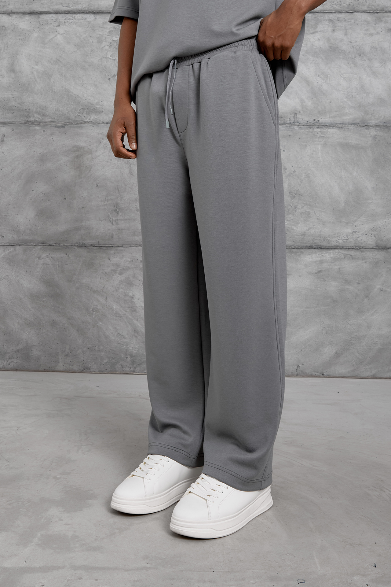 NOMARC Geniş Paça Bağcıklı Jogger Pantolon 1