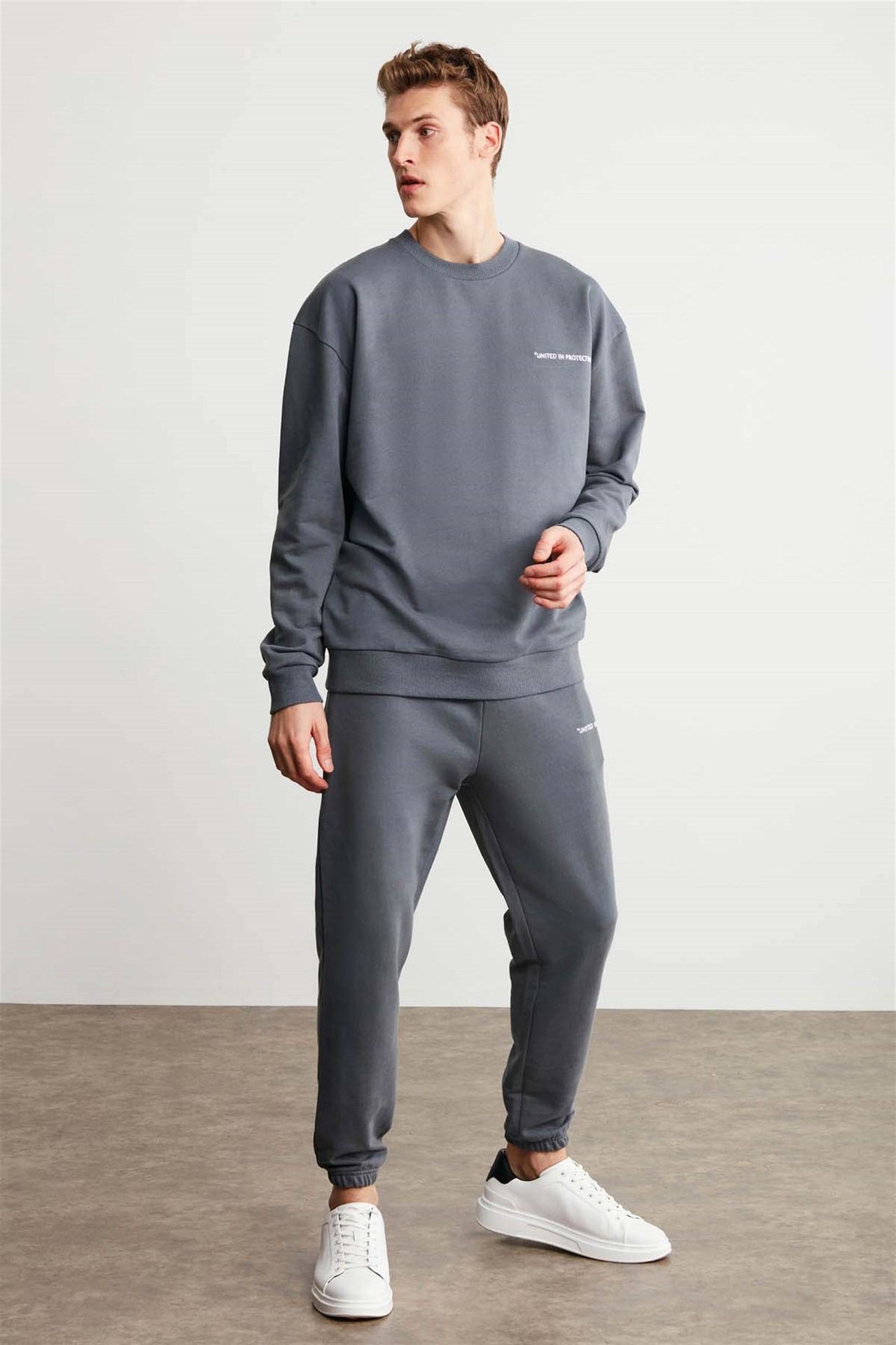 GRIMELANGE Bol Kesim Bisiklet Yaka Sweatshirt 2