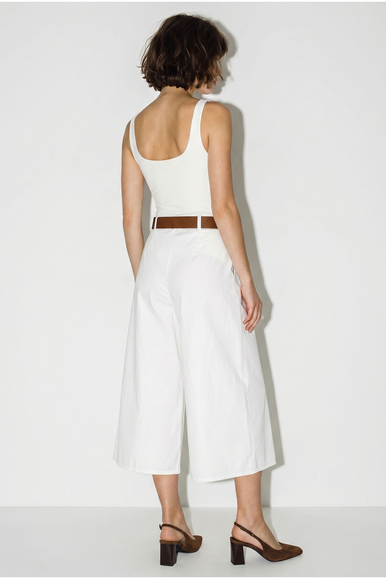 LUCCI High-waist Wide-leg Pleated Culottes 5