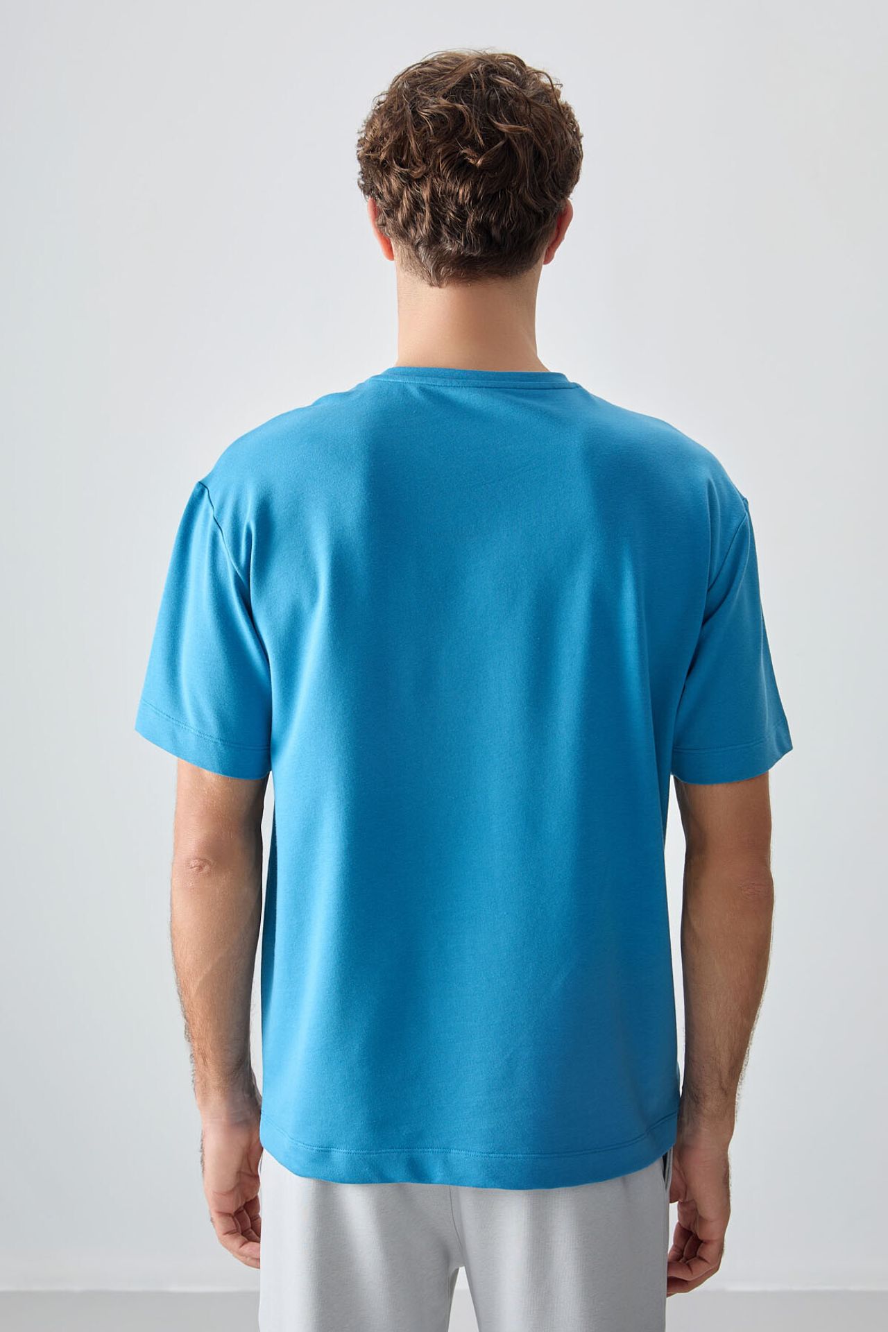 TOMMY Oversized Cotton Blend Crew Neck T-Shirt 6