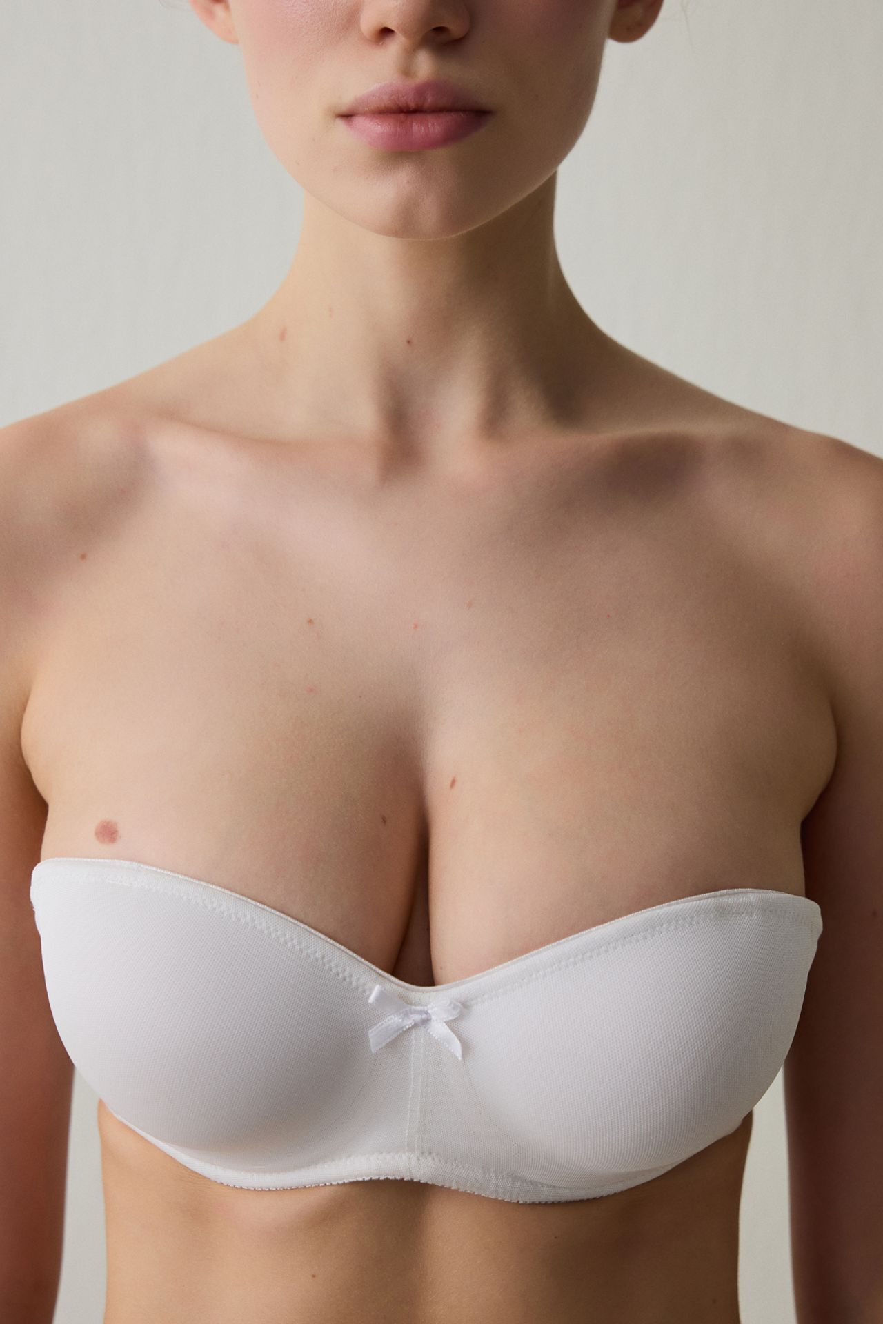 PENTI Solid Underwired Bra With Removable Straps