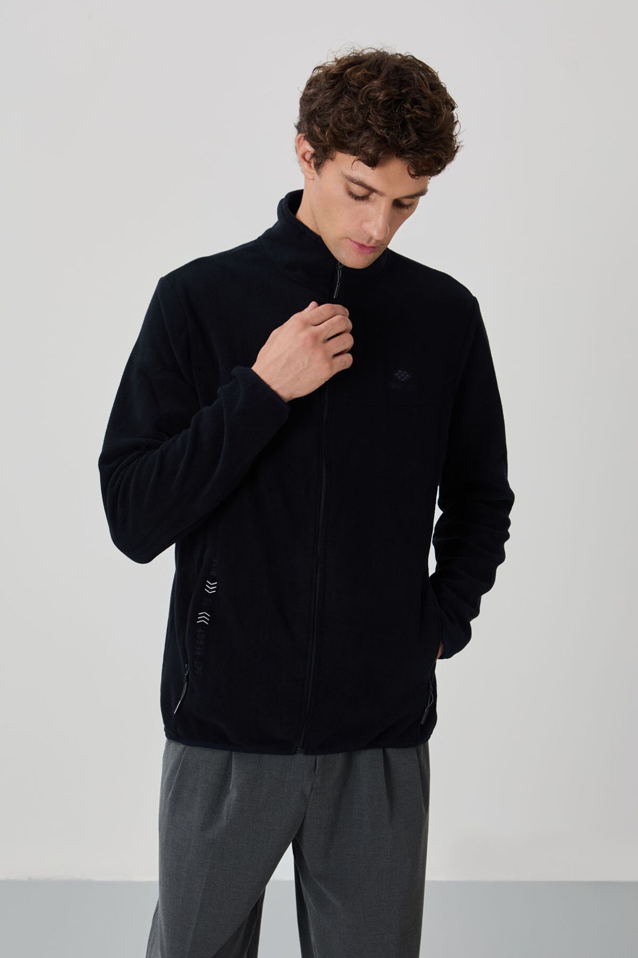 TOMMY Men's Plush Zip-Front Sweatshirt 4