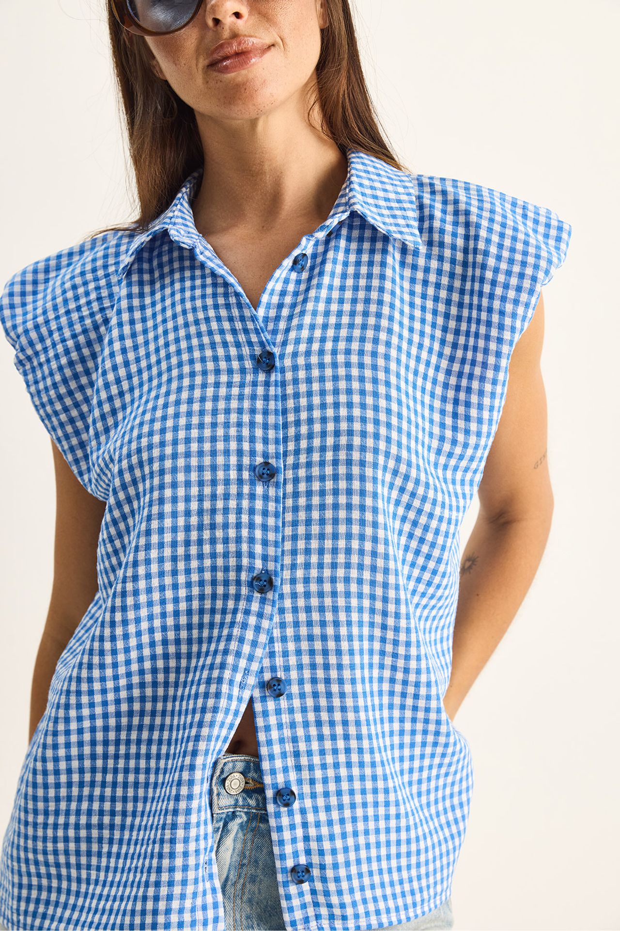 LUCCI Gingham Cotton Sleeveless Shirt 4