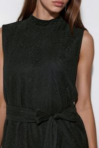 black-image-3