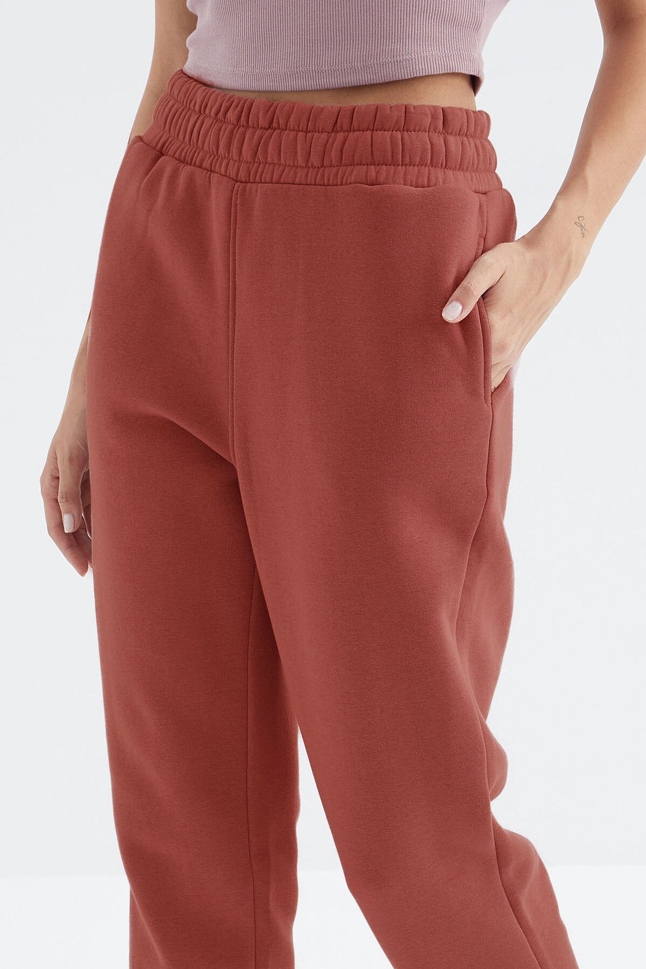 TOMMY Women's High-Waist Fleece Jogger Sweatpants 4
