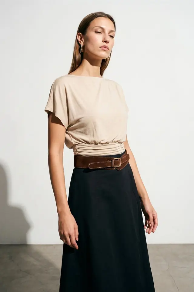 DILVIN Women's Modal Blend Cut-out Crew Neck Blouse