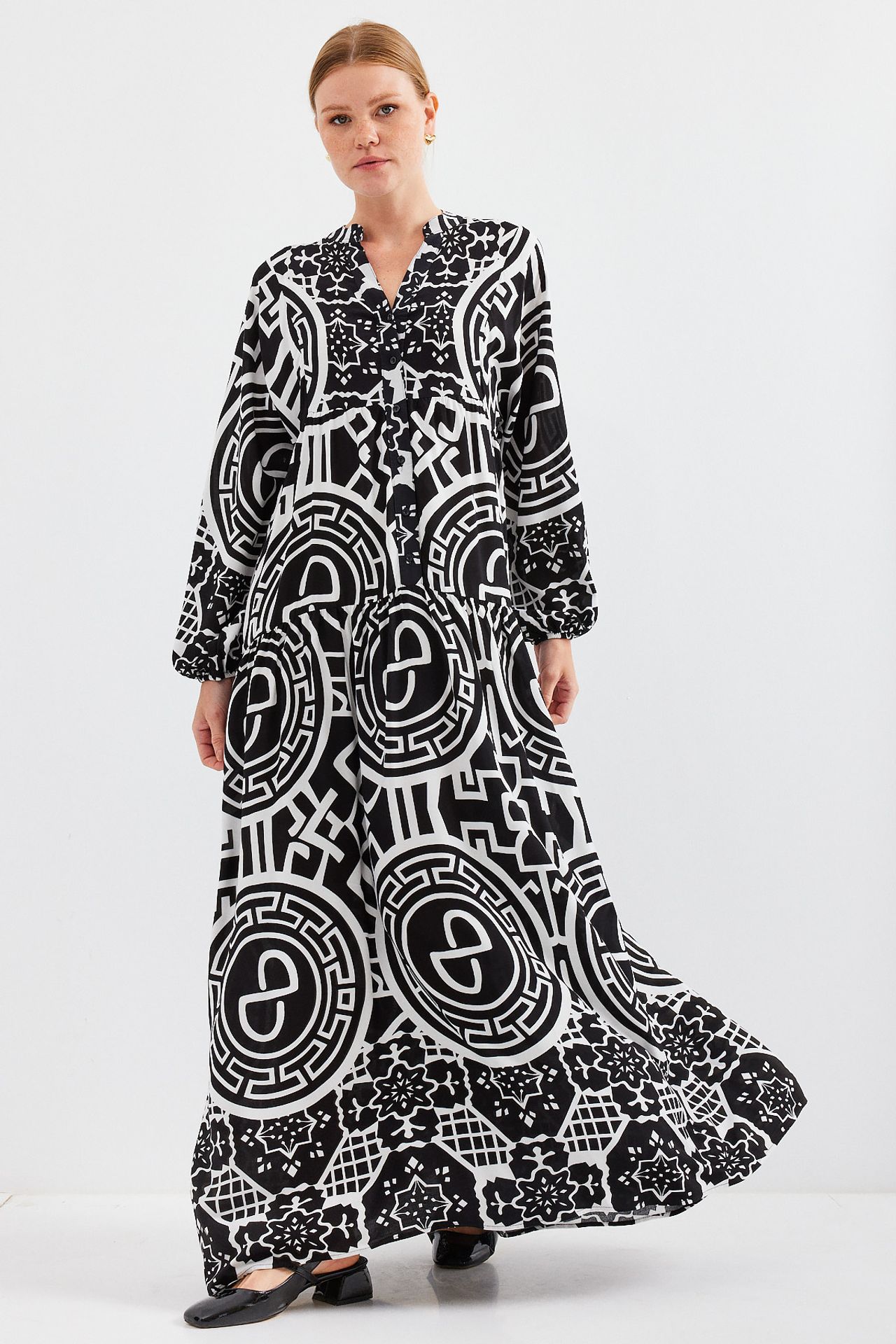 BDART Printed V-Neck Maxi Dress 2
