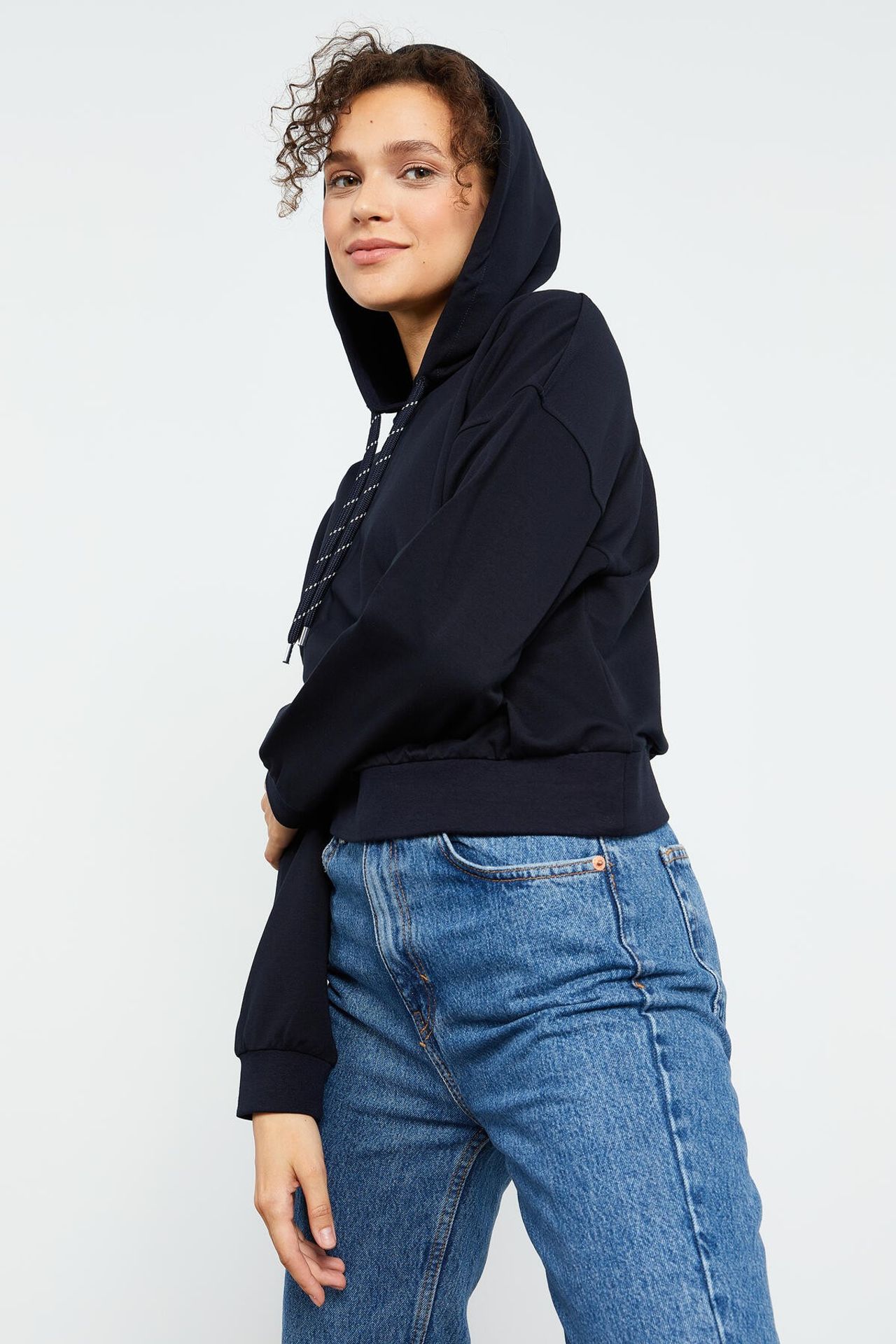 TOMMY Relaxed Hooded Sweatshirt With Tie Detail 3
