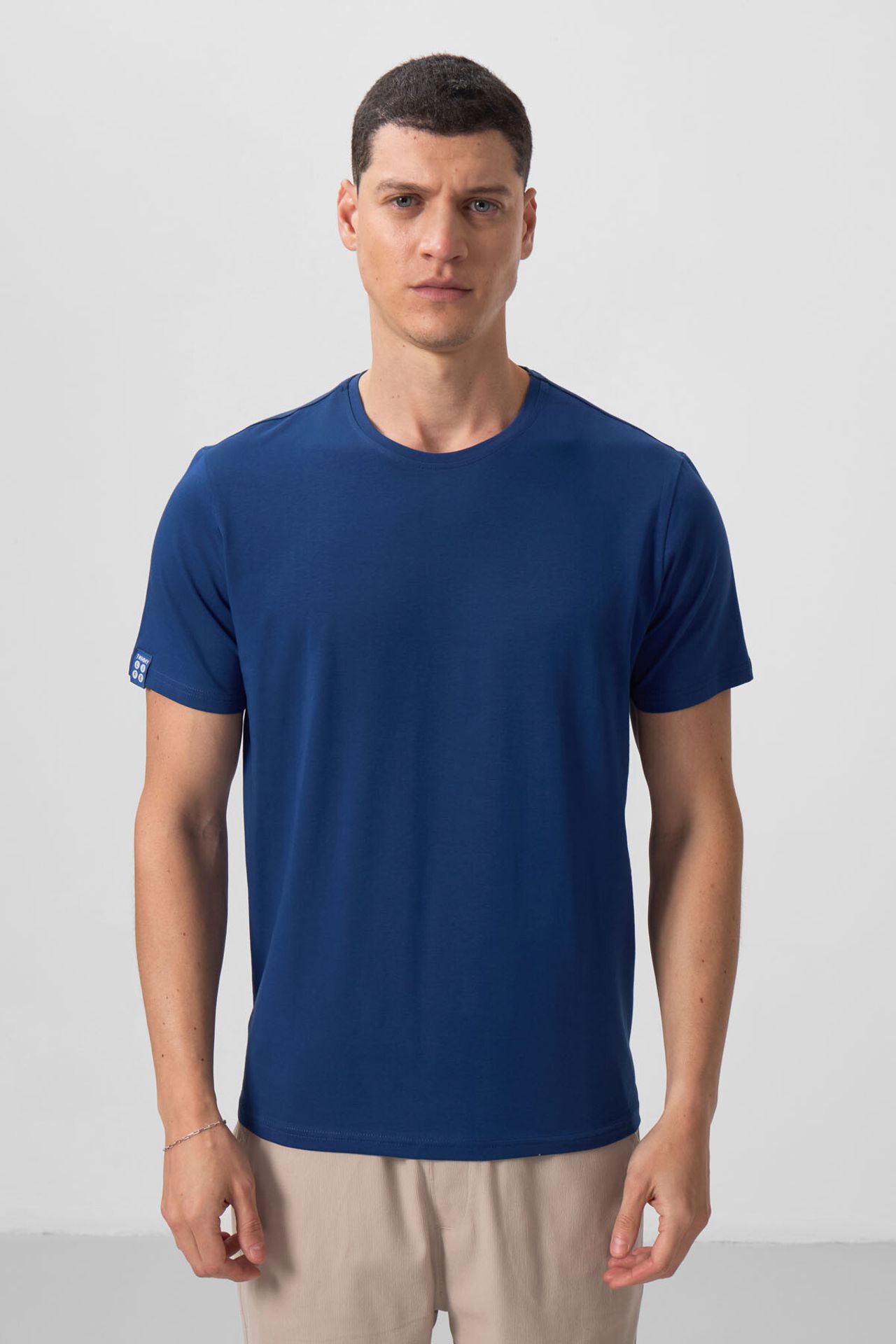 TOMMY Men's Cotton Elastane Crew Neck T-Shirt 5