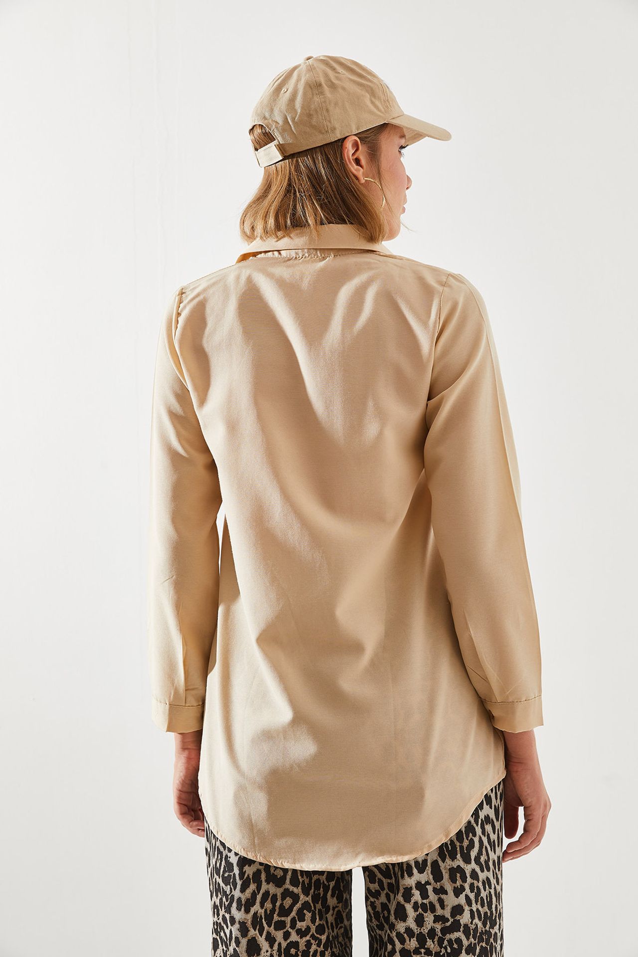 LUCCI Poplin Button-Up Shirt