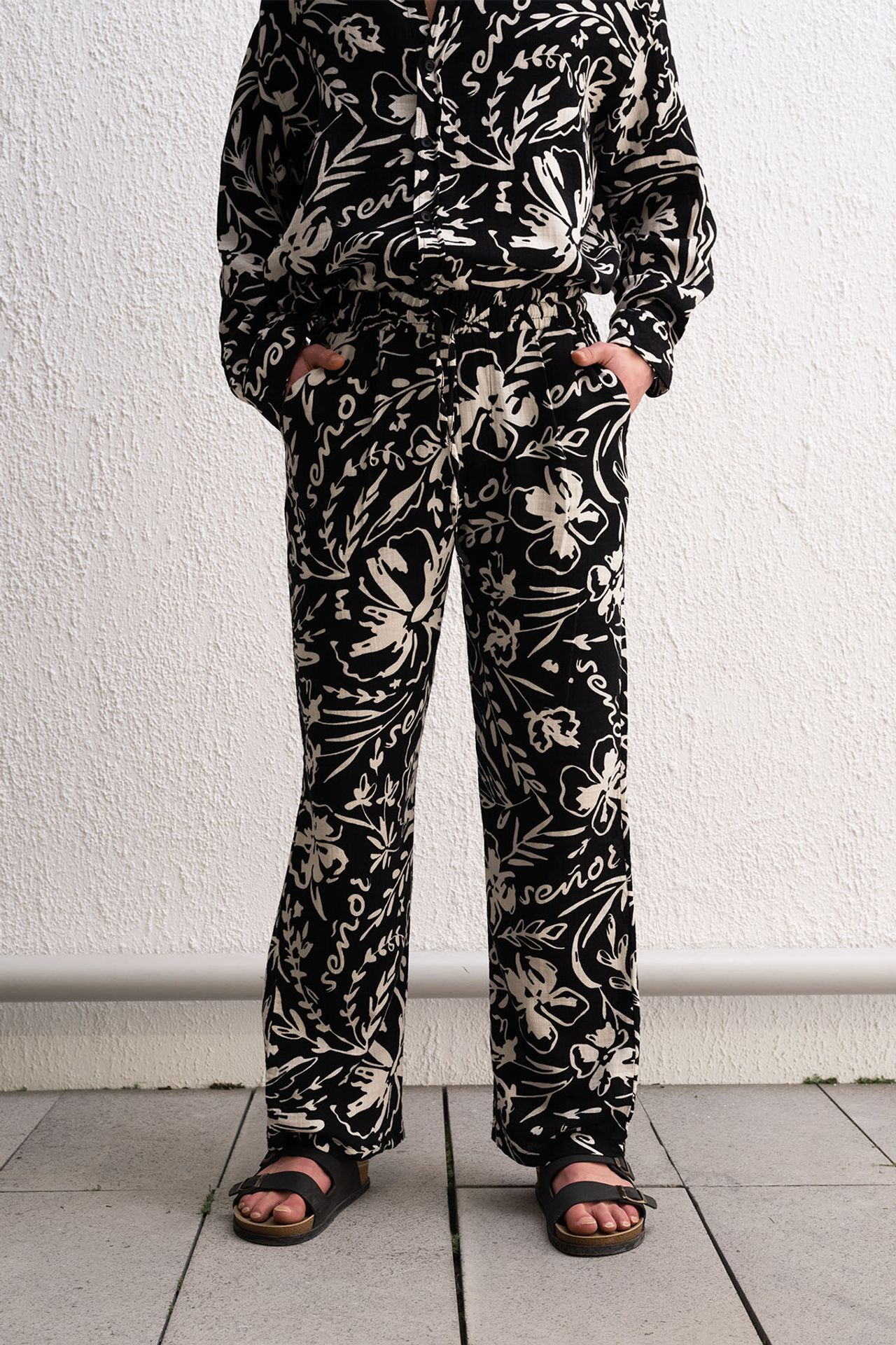 GIESTO Men's Cotton Floral Knit Pants 2