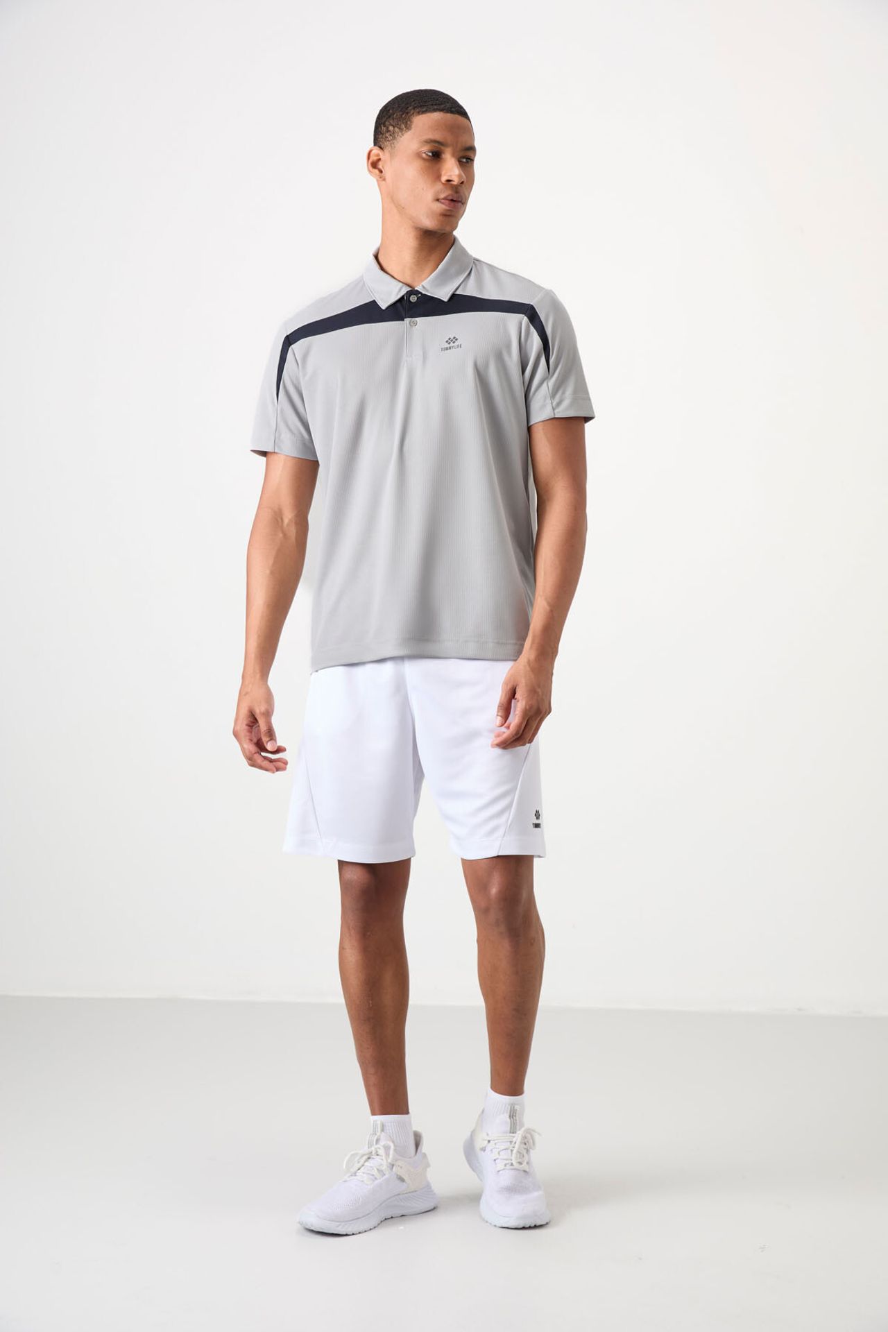 TOMMY Men's Colour-Blocked Polo T-Shirt 2