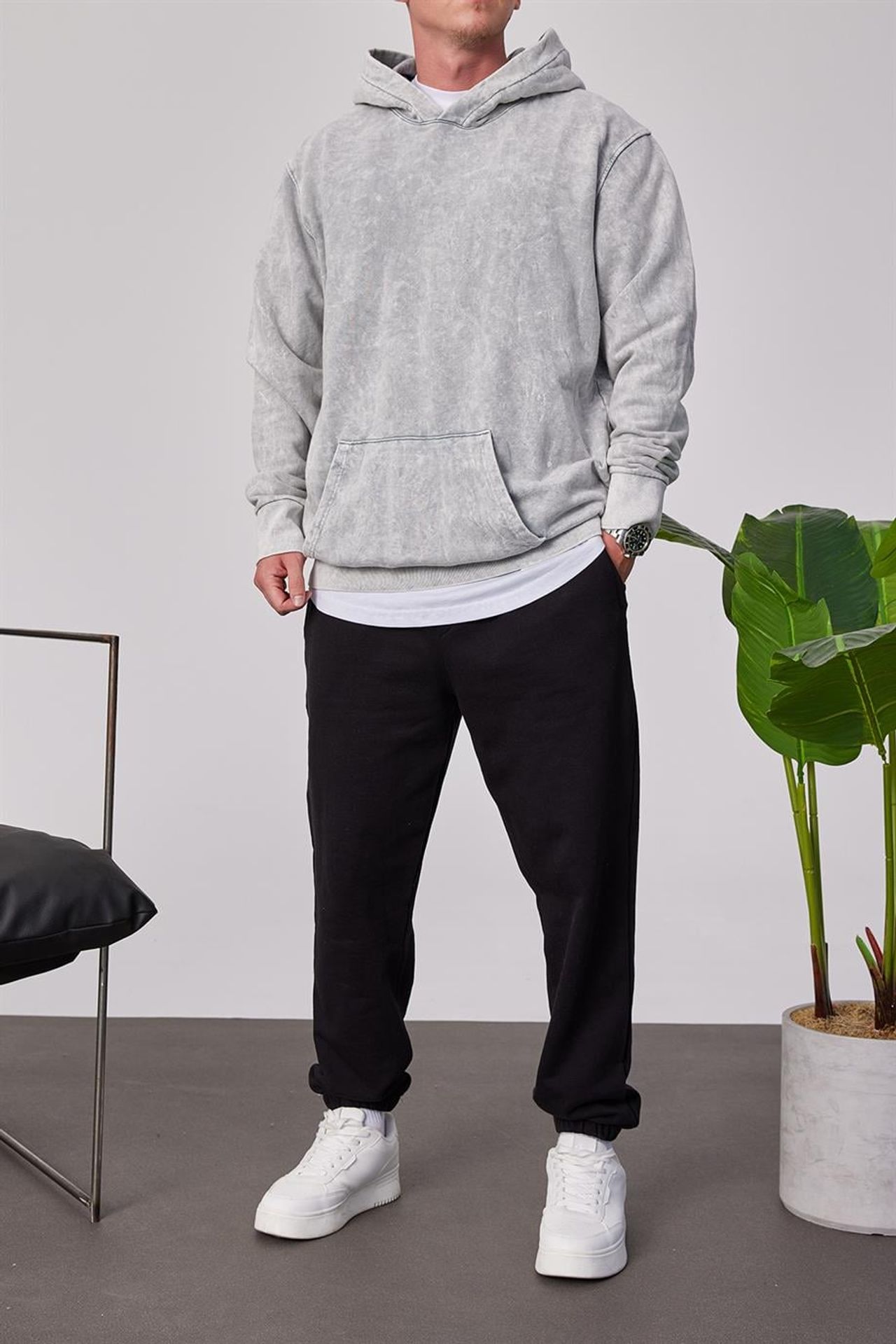 NOMARC Temel Kapüşonlu Cepli Hoodie 4