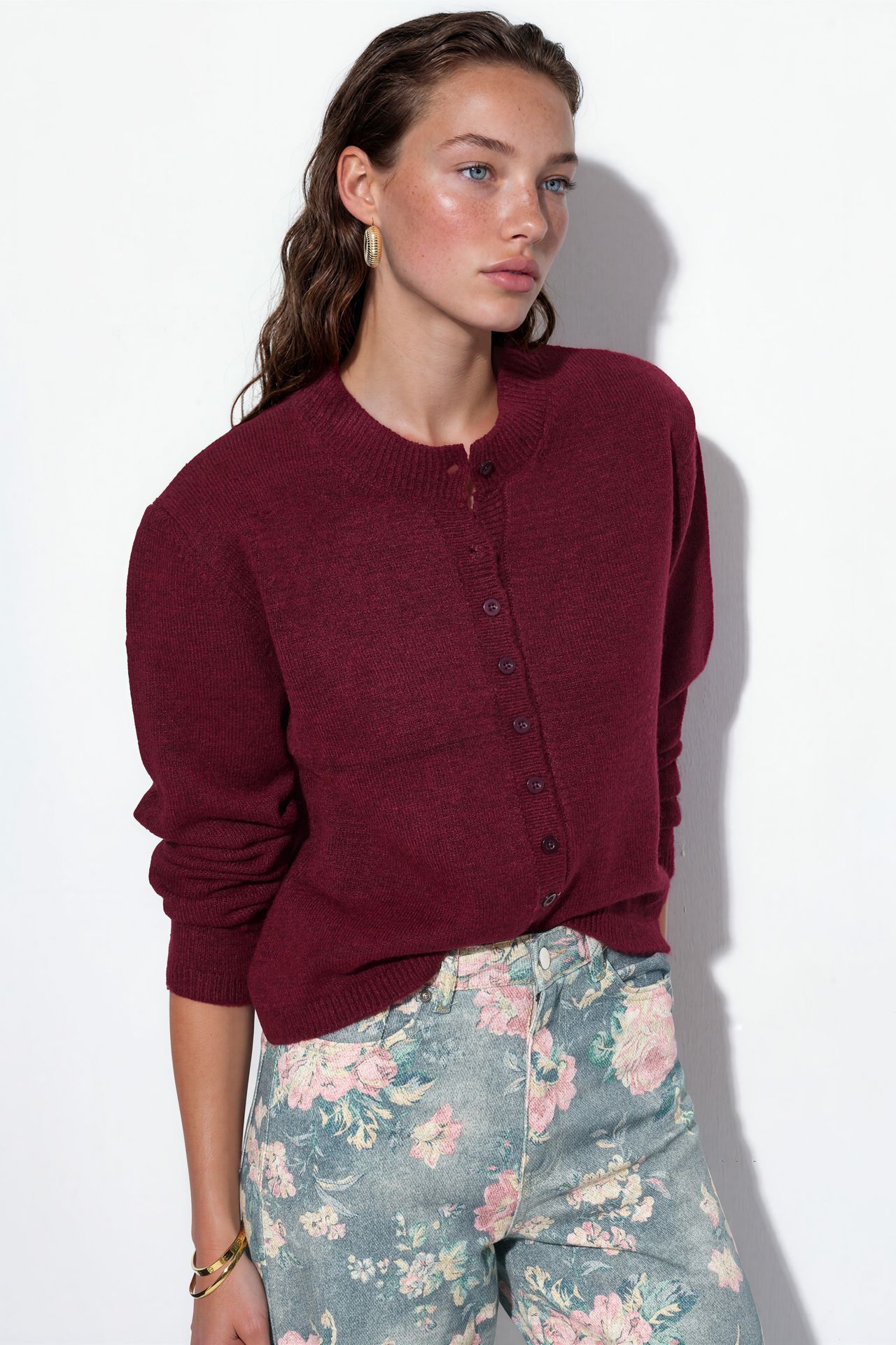 VIORNA Ribbed Crew Neck Button Cardigan 1