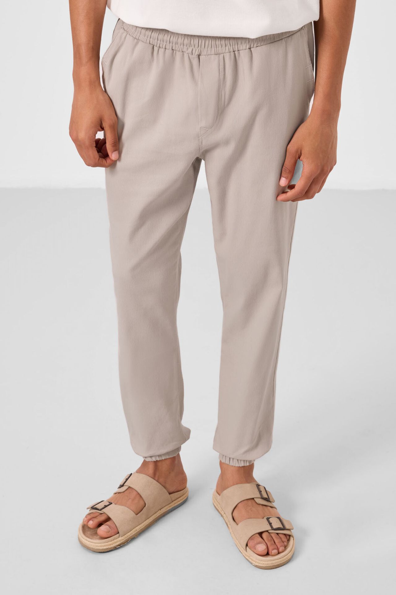 TOMMY Straight-Leg Pull-On Chinos 2