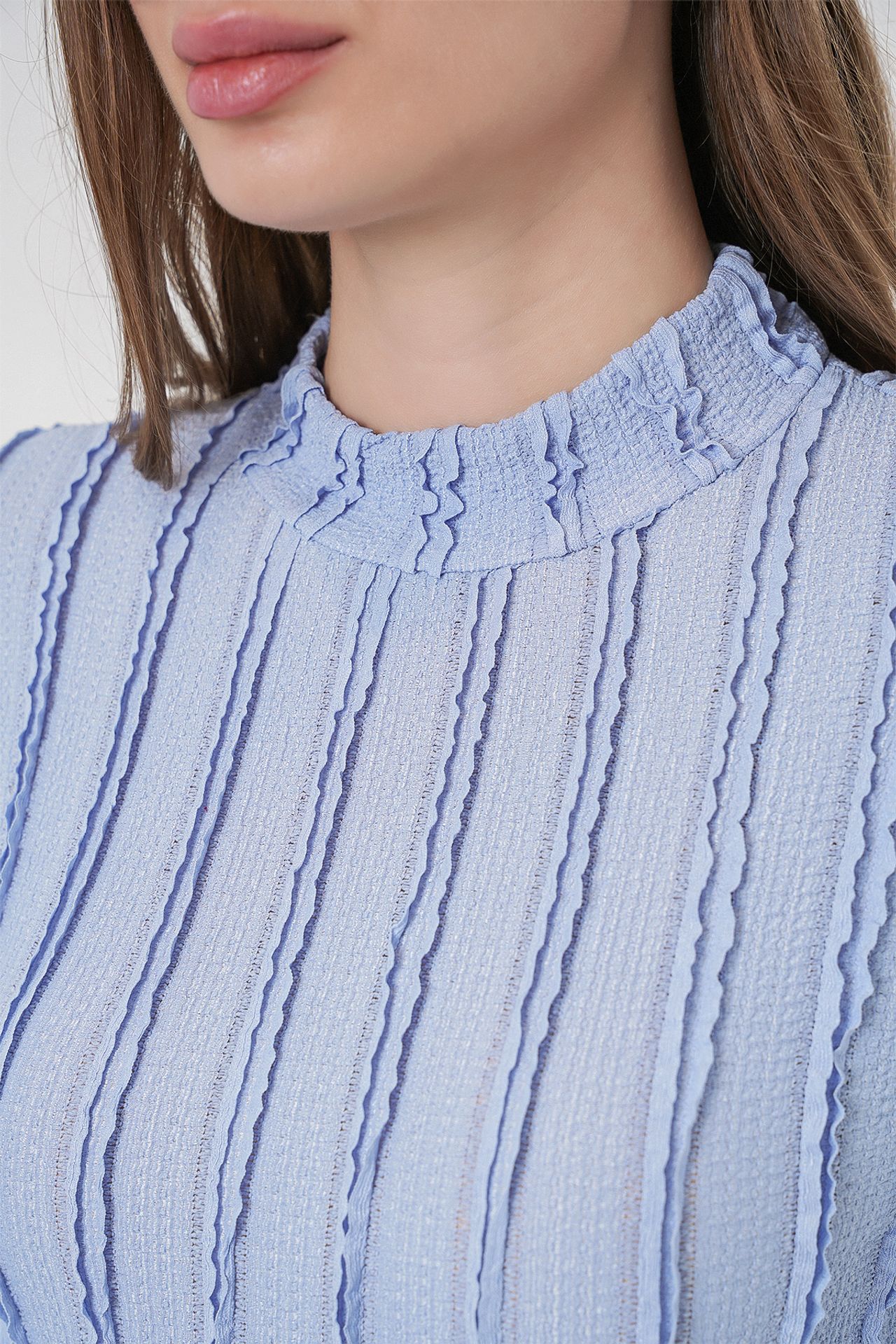 BDART Textured Slim Fit Half Turtleneck Blouse 5