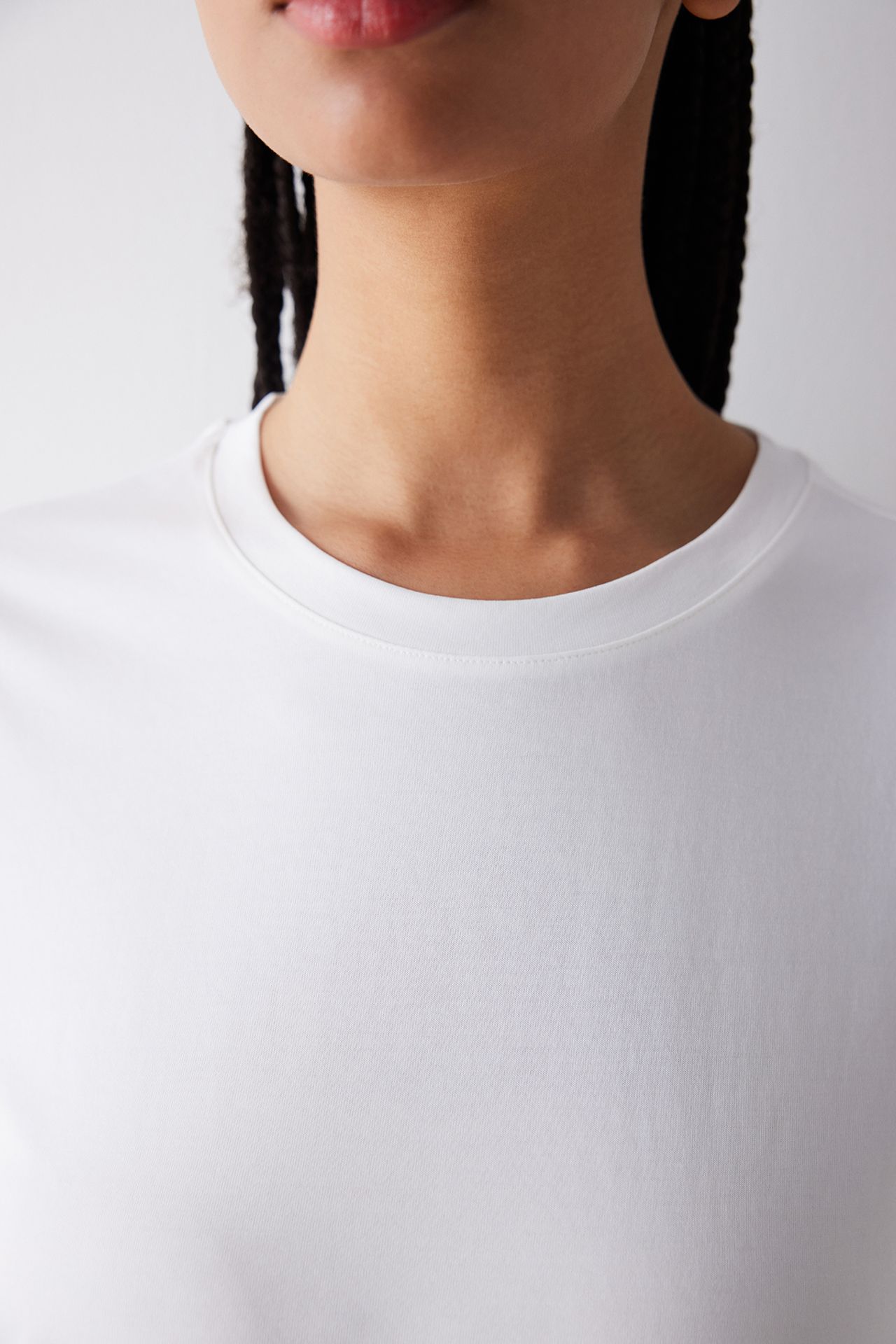 PENTI Loose Crew Neck Modal T-Shirt 5
