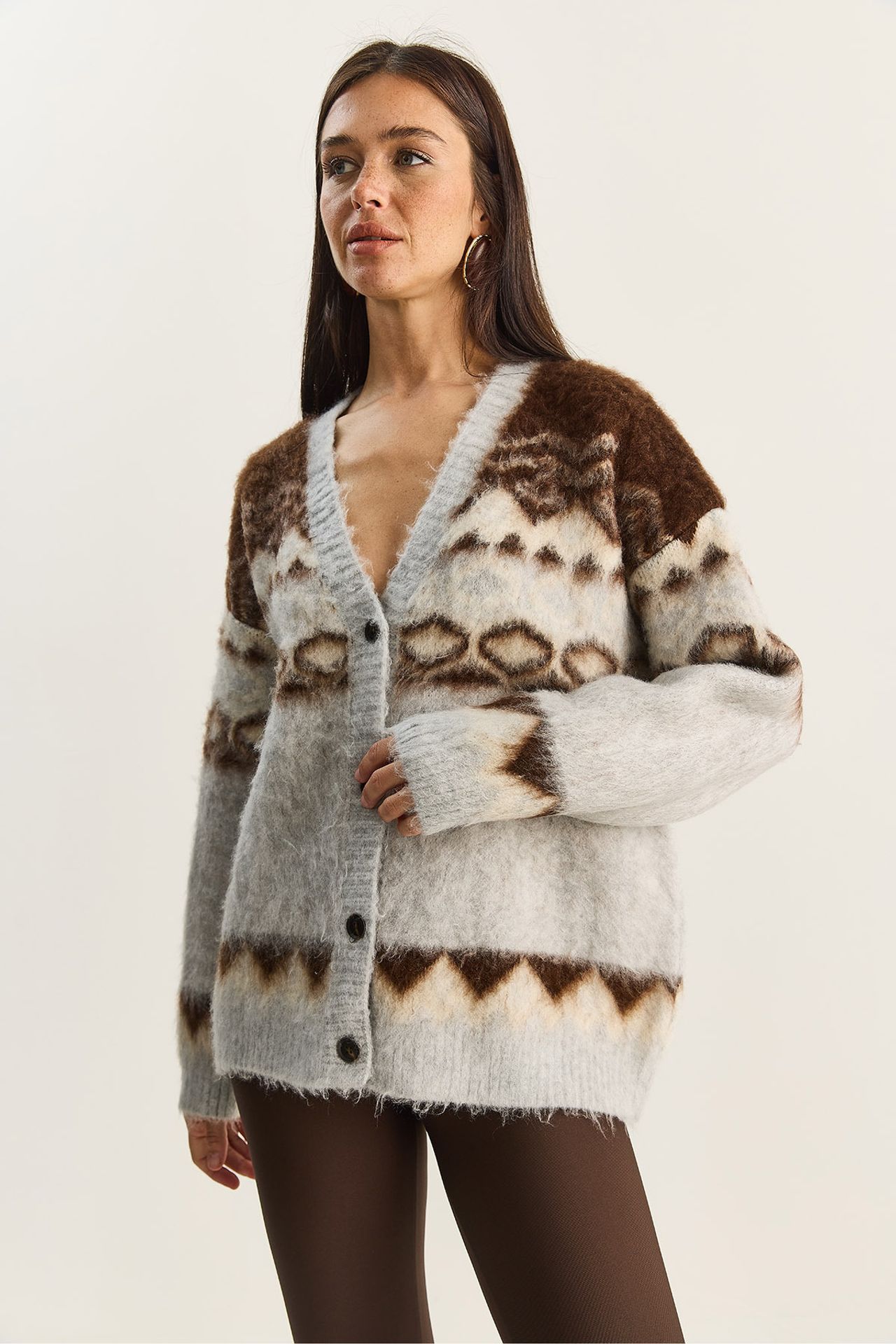 LUCCI Thick Ethnic Pattern V-neck Cardigan with Buttons 4