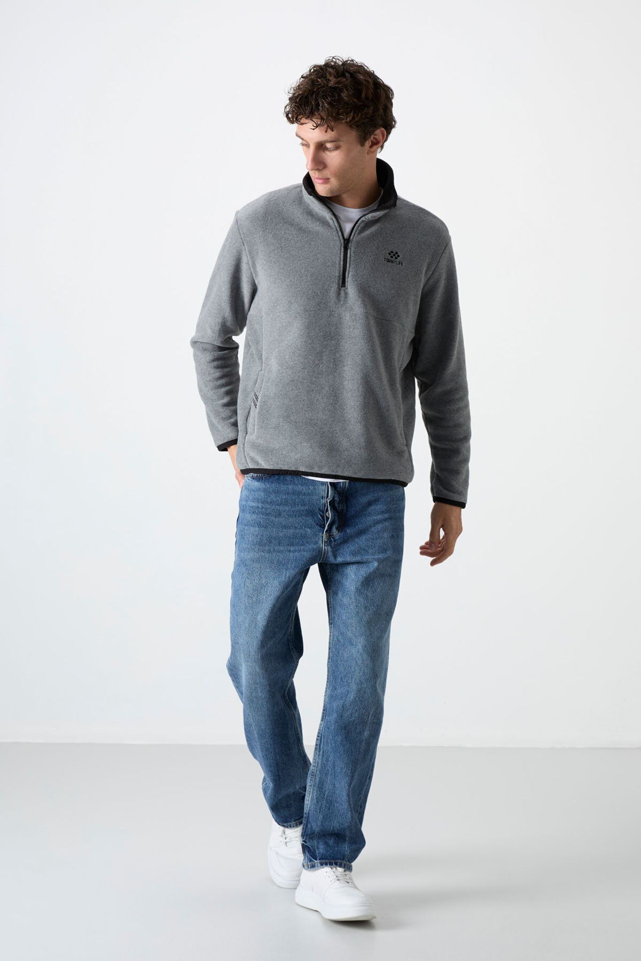 TOMMY Men's Half-Zip Plush Sweatshirt 4
