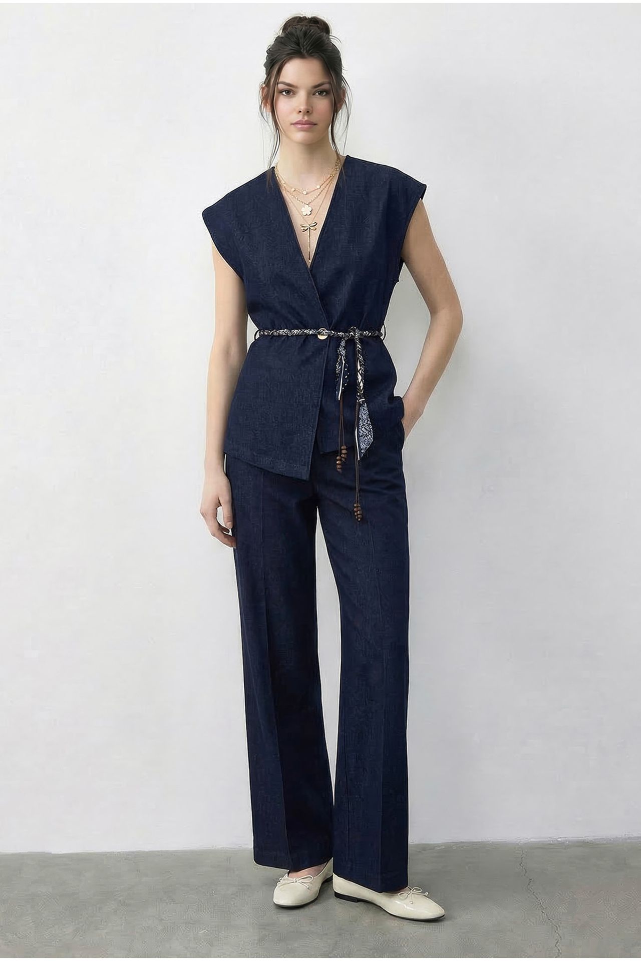 LUCCI Belted V-Neck Vest and Wide-Leg Trousers Set 2