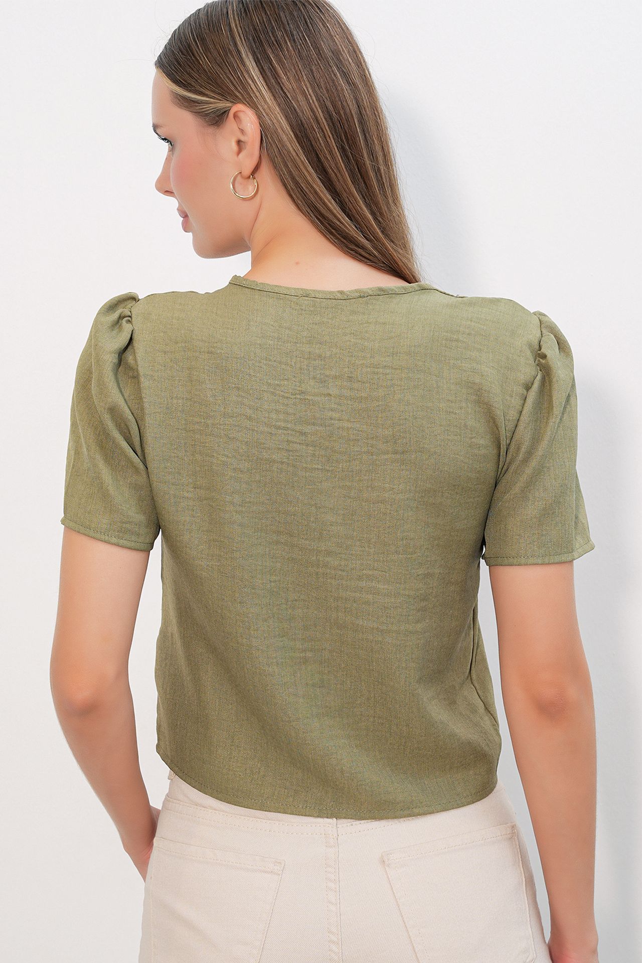 BDART Textured V-Neck Linen Blend Crop Top 6
