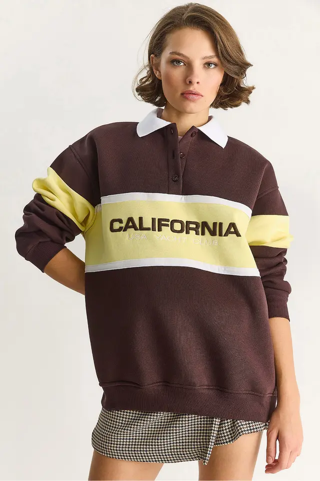 LUCCI Oversized Printed Polo Collar Sweatshirt