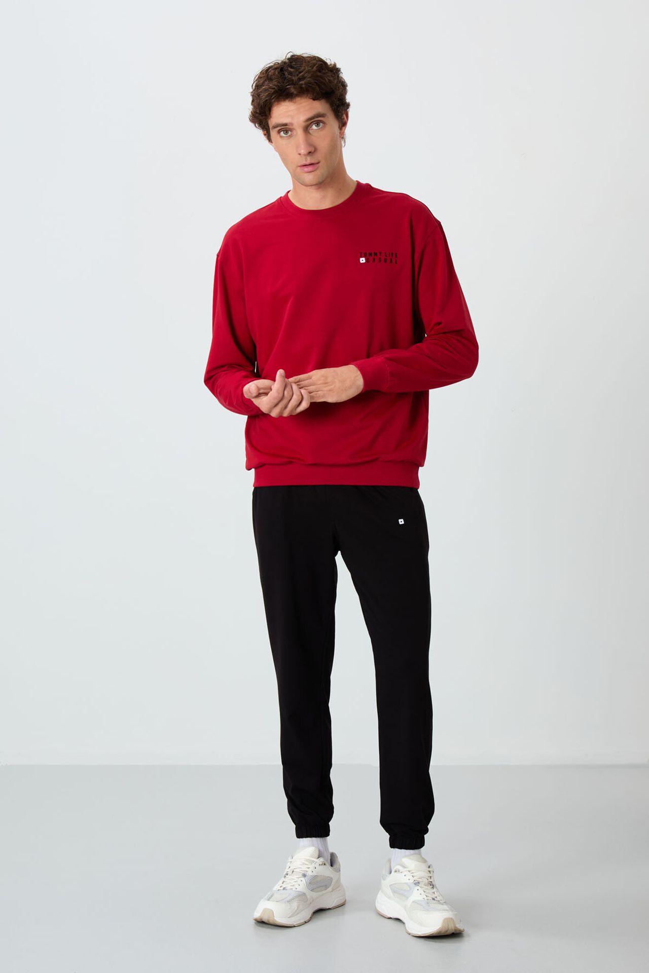 TOMMY Oversized Crew Neck Sweatshirt And Pants Set 5