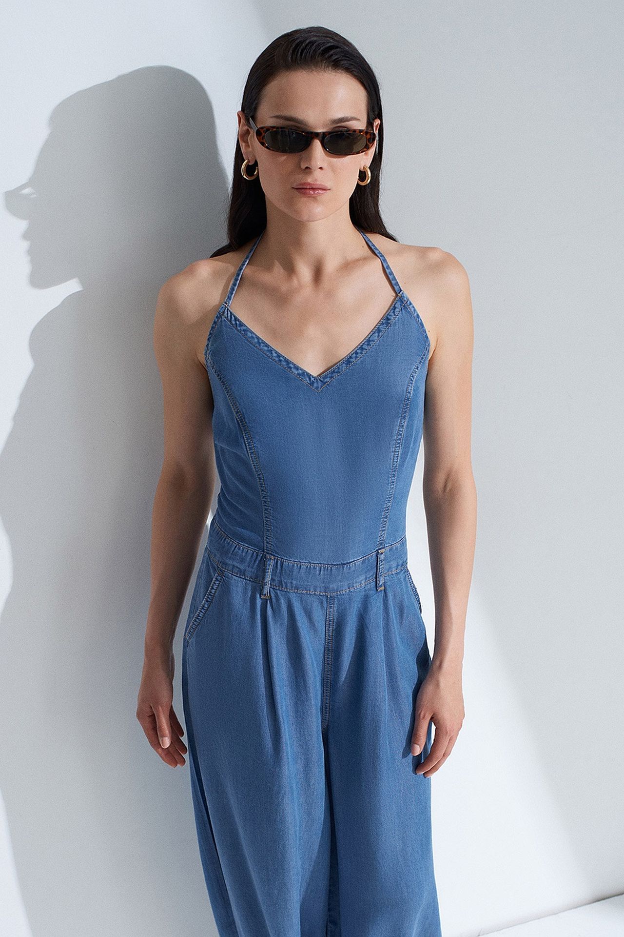 DILVIN Wide-leg Halter Jumpsuit