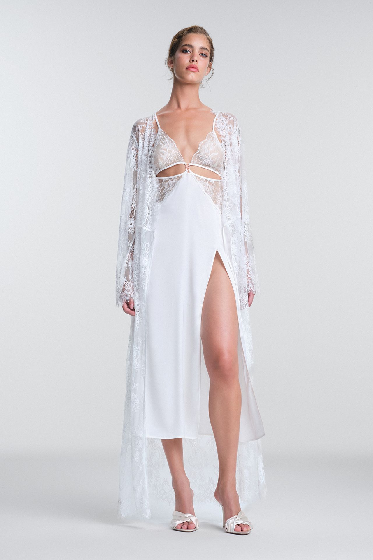 PENTI Kırık Pirra Bride Lace Robe 2