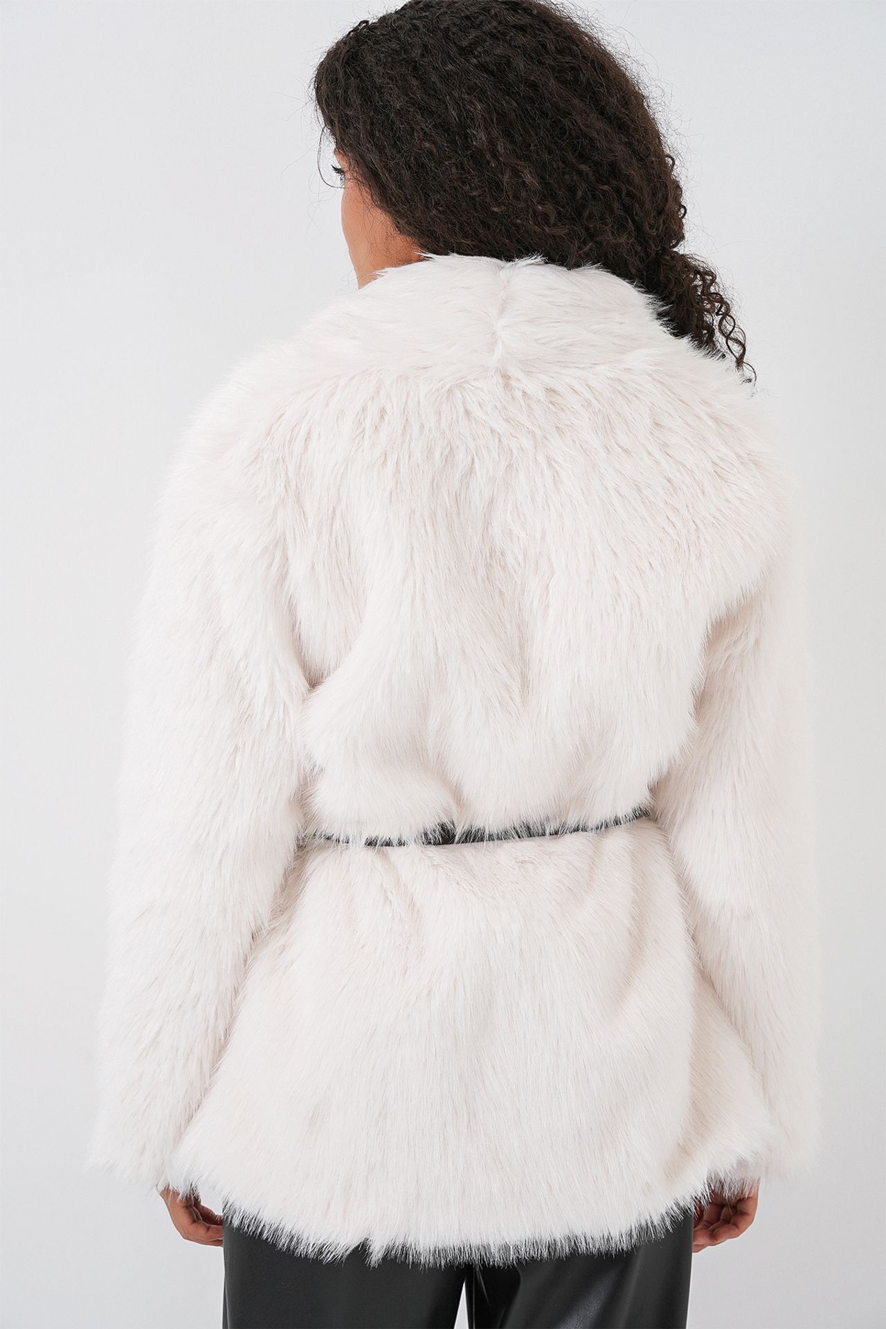 BDART Long Oversized Faux Fur Coat With Belt 7