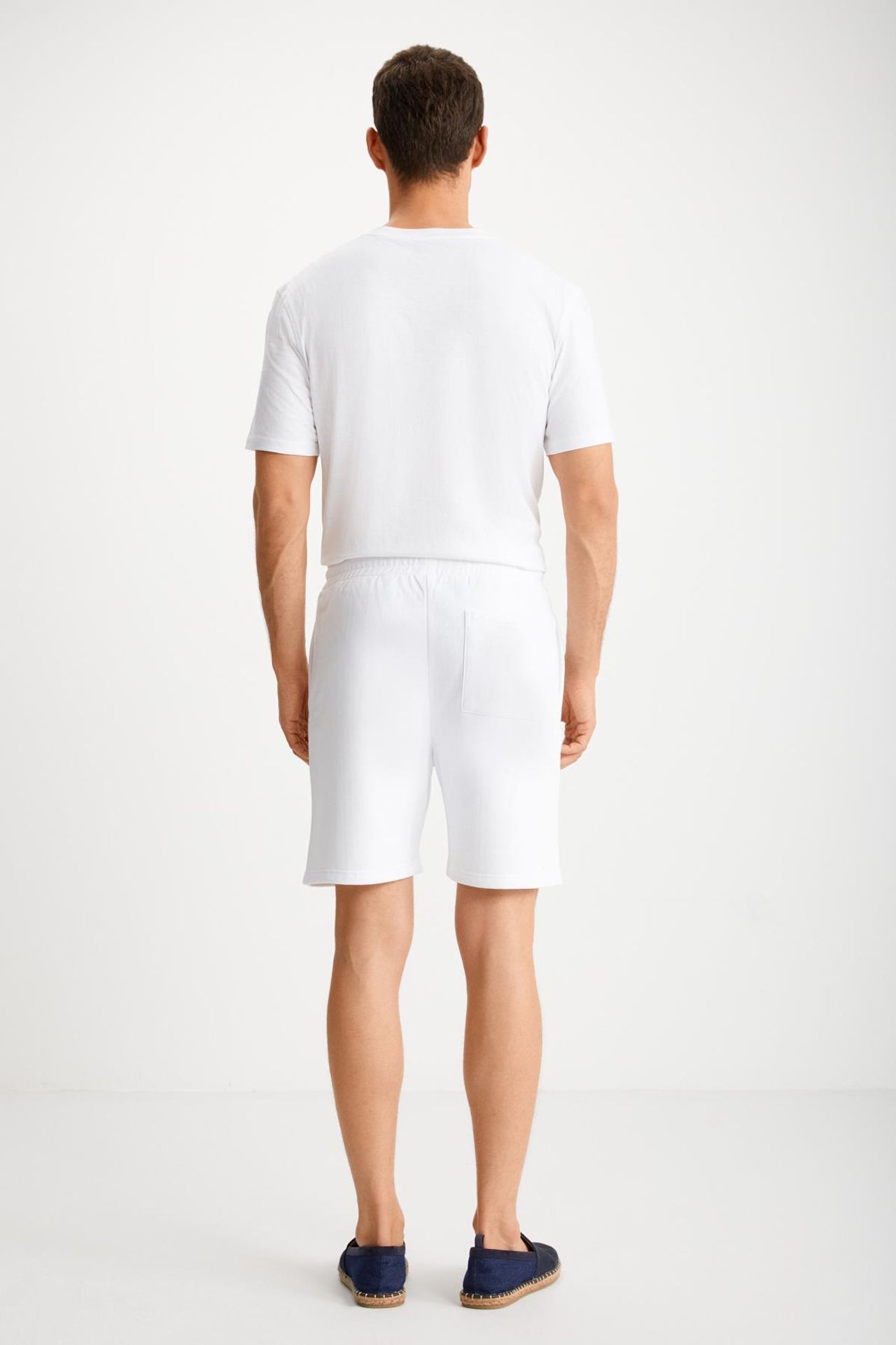 GRIMELANGE Drawstring Waist Straight Leg Shorts 6