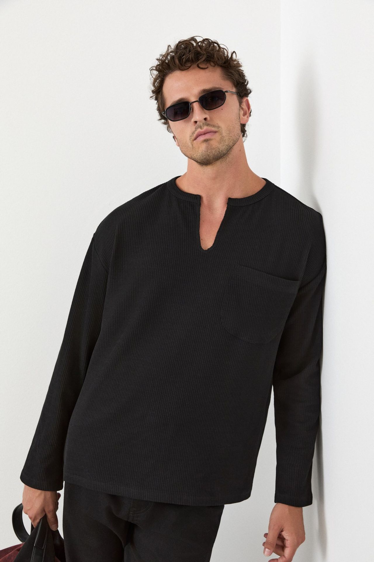GRIMELANGE Long Sleeve Crew Neck Sweatshirt 3