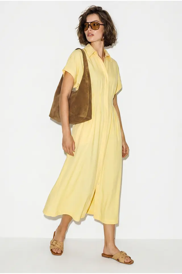 LUCCI Fitted Midi Shirt Dress