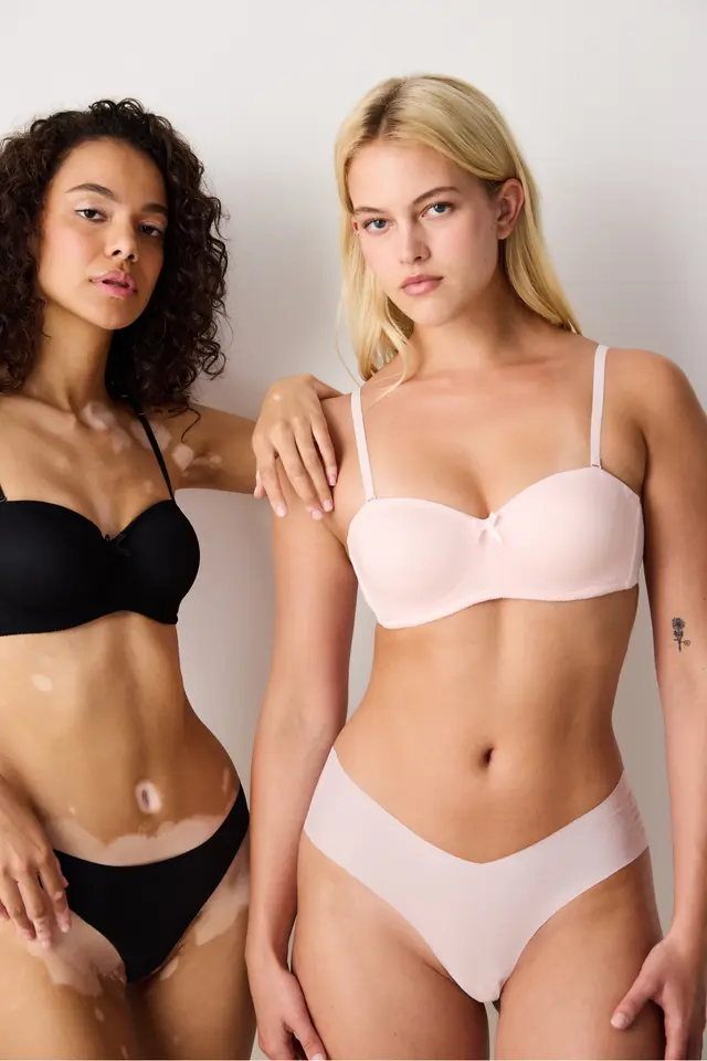 PENTI Solid Underwired Bra With Removable Straps