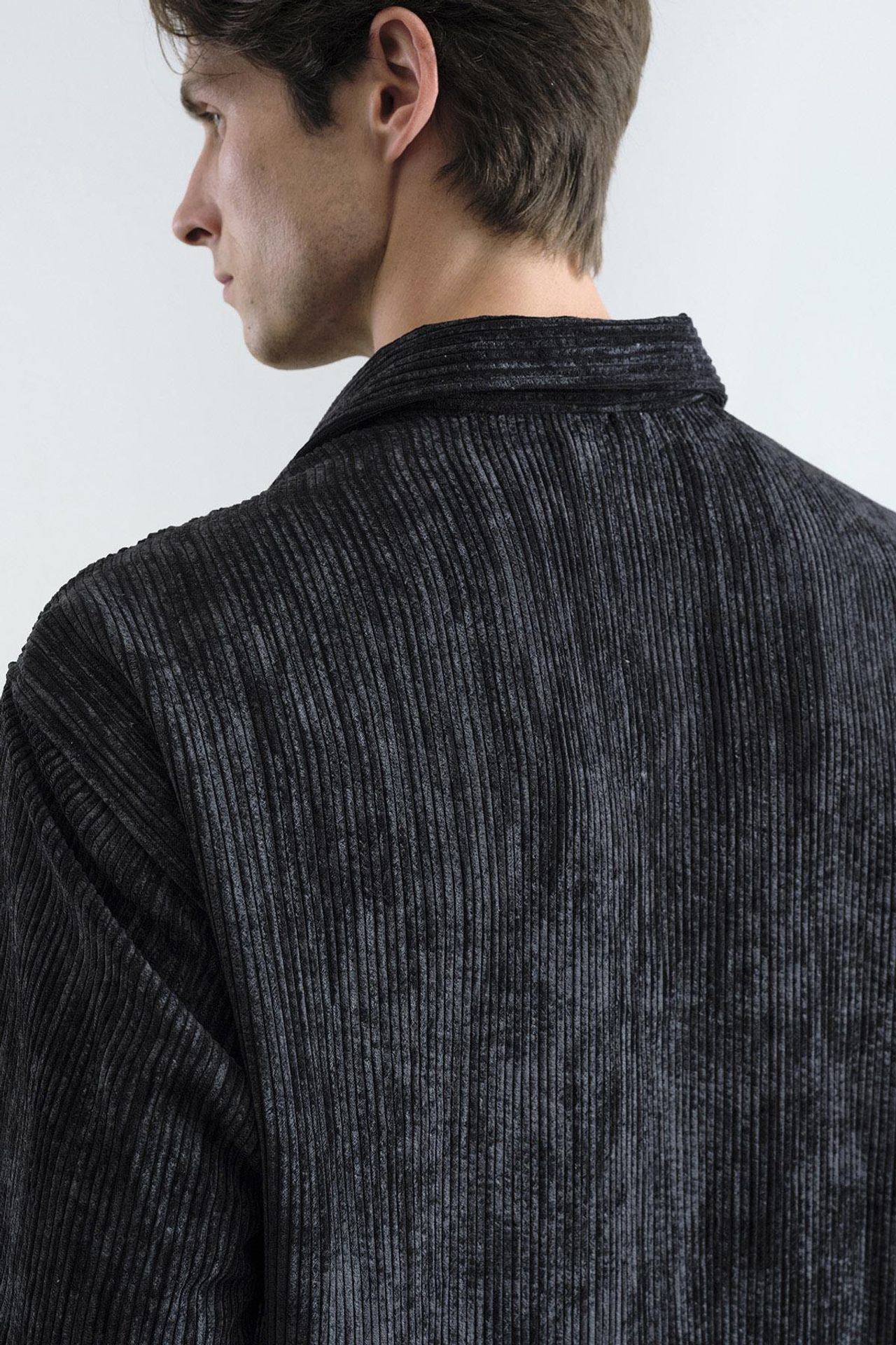 GIESTO Velvet Oversized Button-Up Shirt 2
