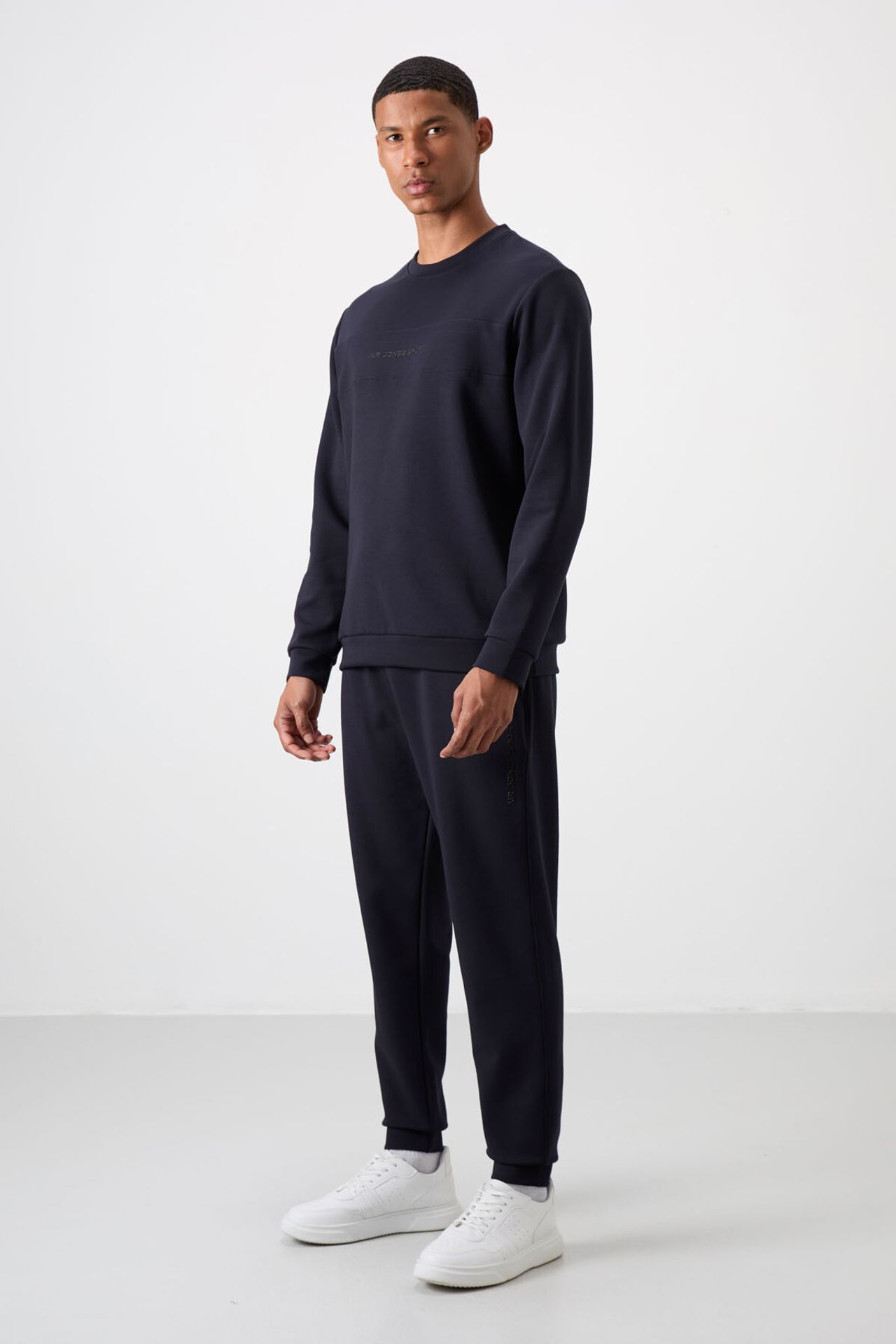 TOMMY Printed Fleece Sweatshirt And Pants Set 5
