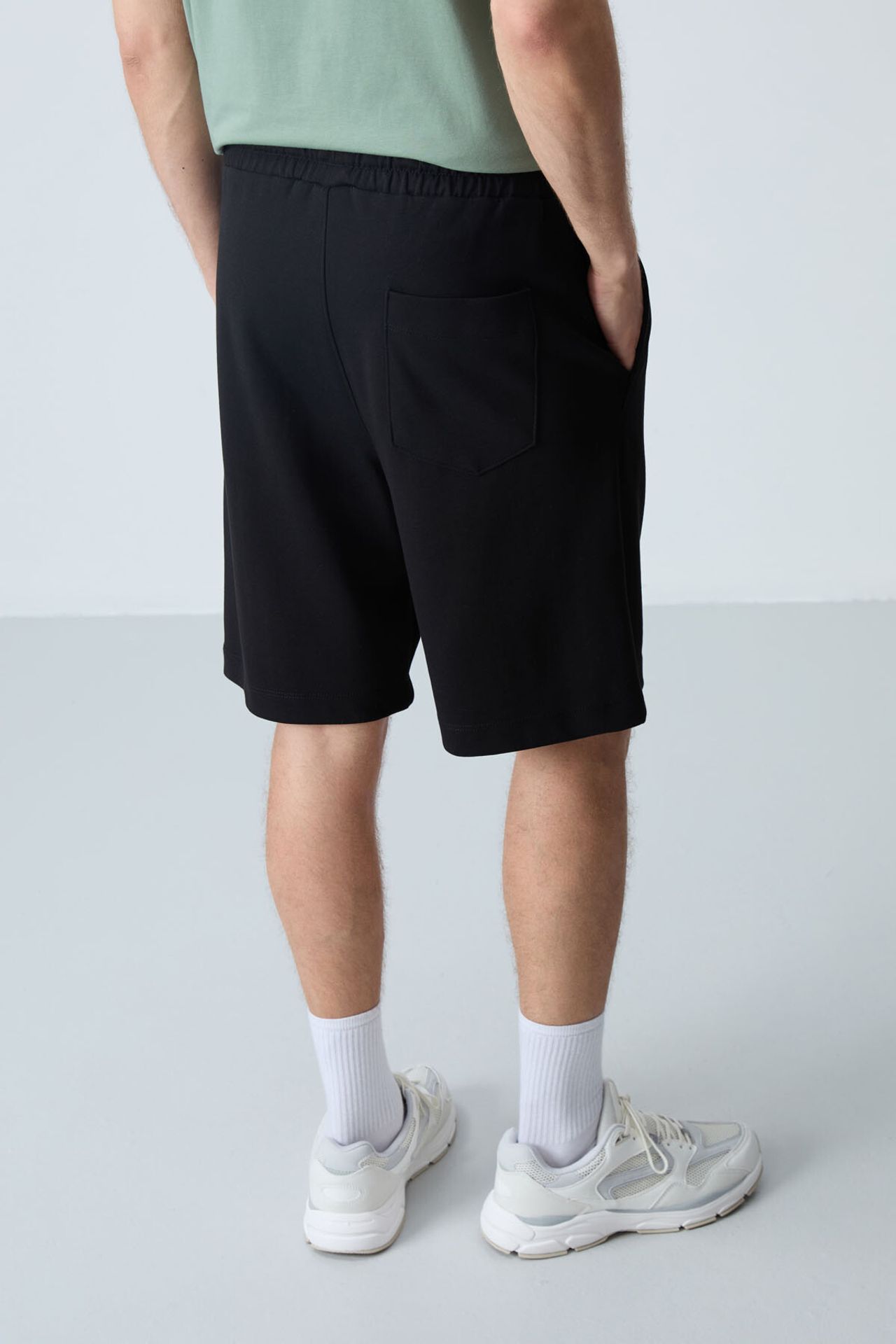 TOMMY Men's Cotton-Blend Sweat Shorts 5