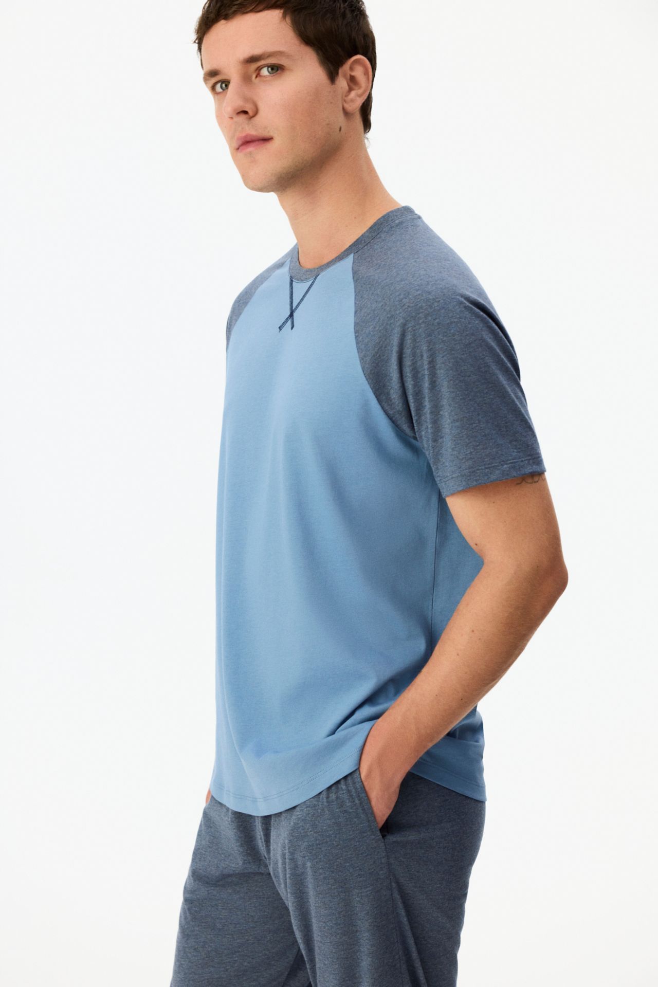 PENTI Men's Tailored Pajama Set With Short Sleeves 3