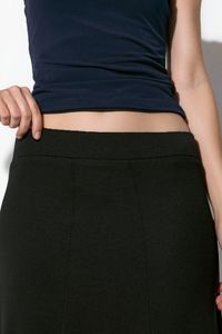 black-image-3