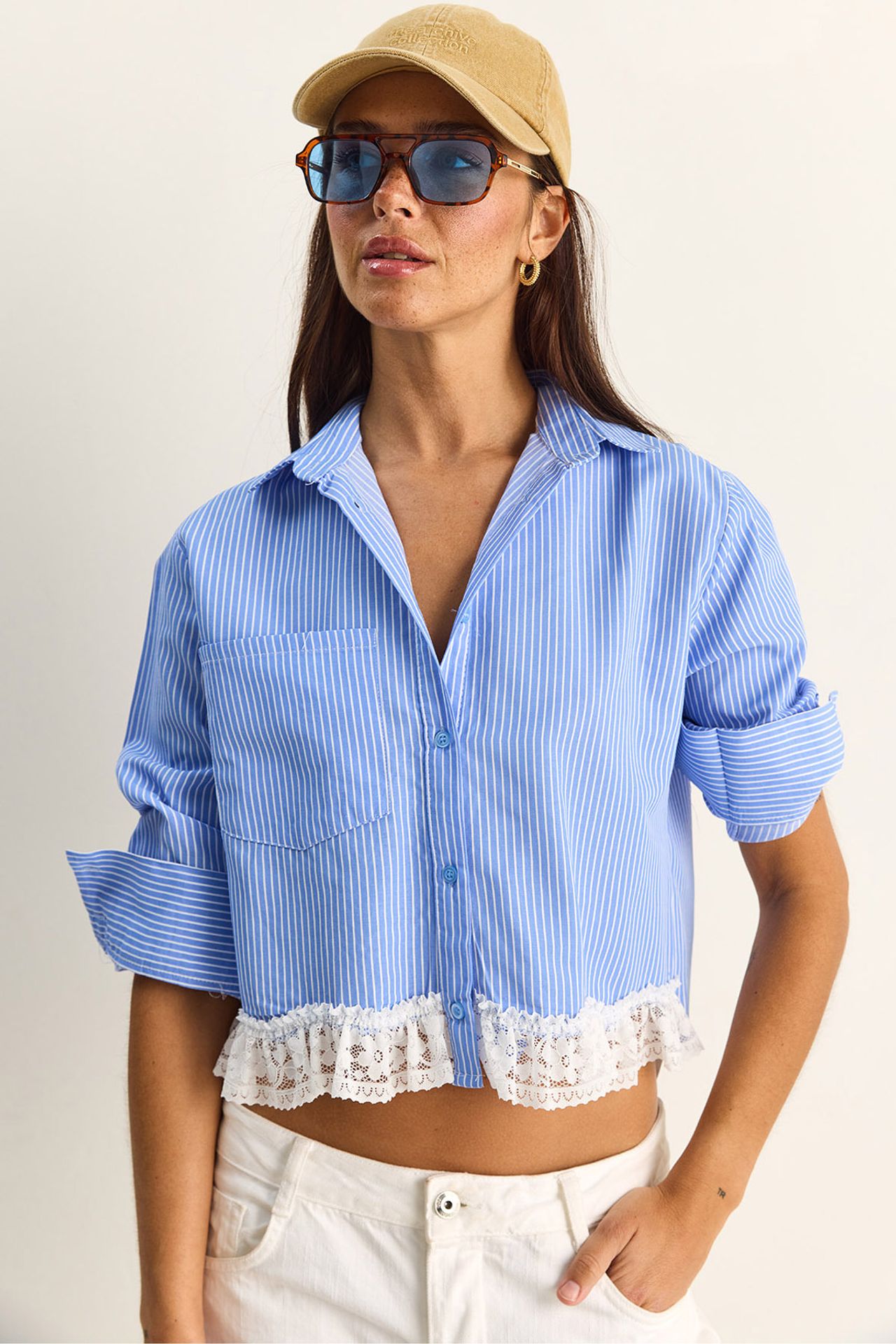 LUCCI Striped Crop Button-Front Shirt 1