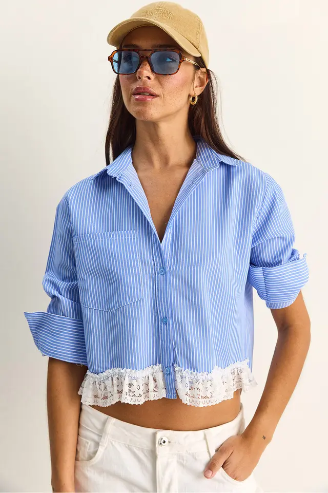 LUCCI Striped Crop Button-Front Shirt